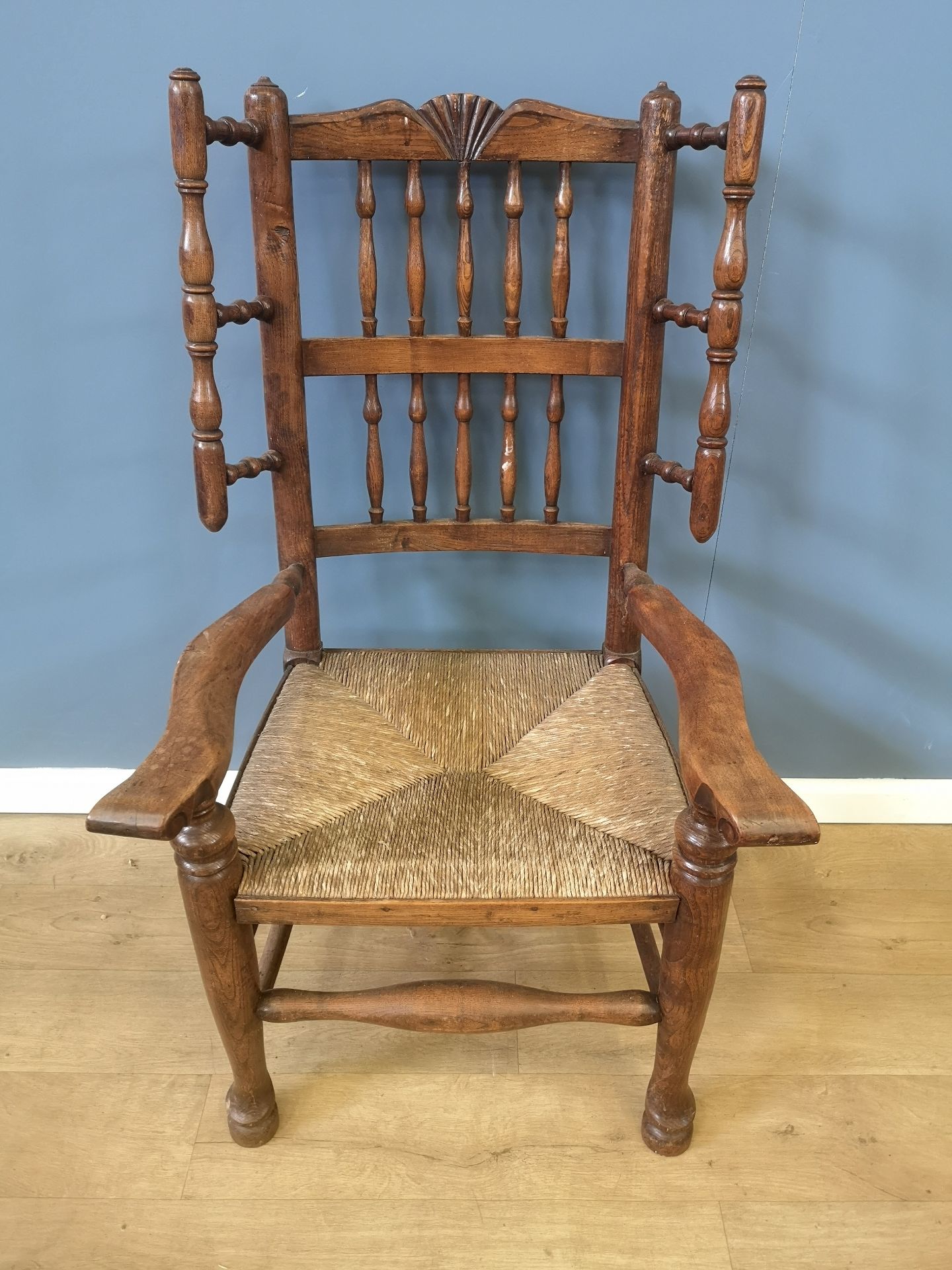 Pair of 19th century childs spindle back elbow chairs - Image 3 of 5