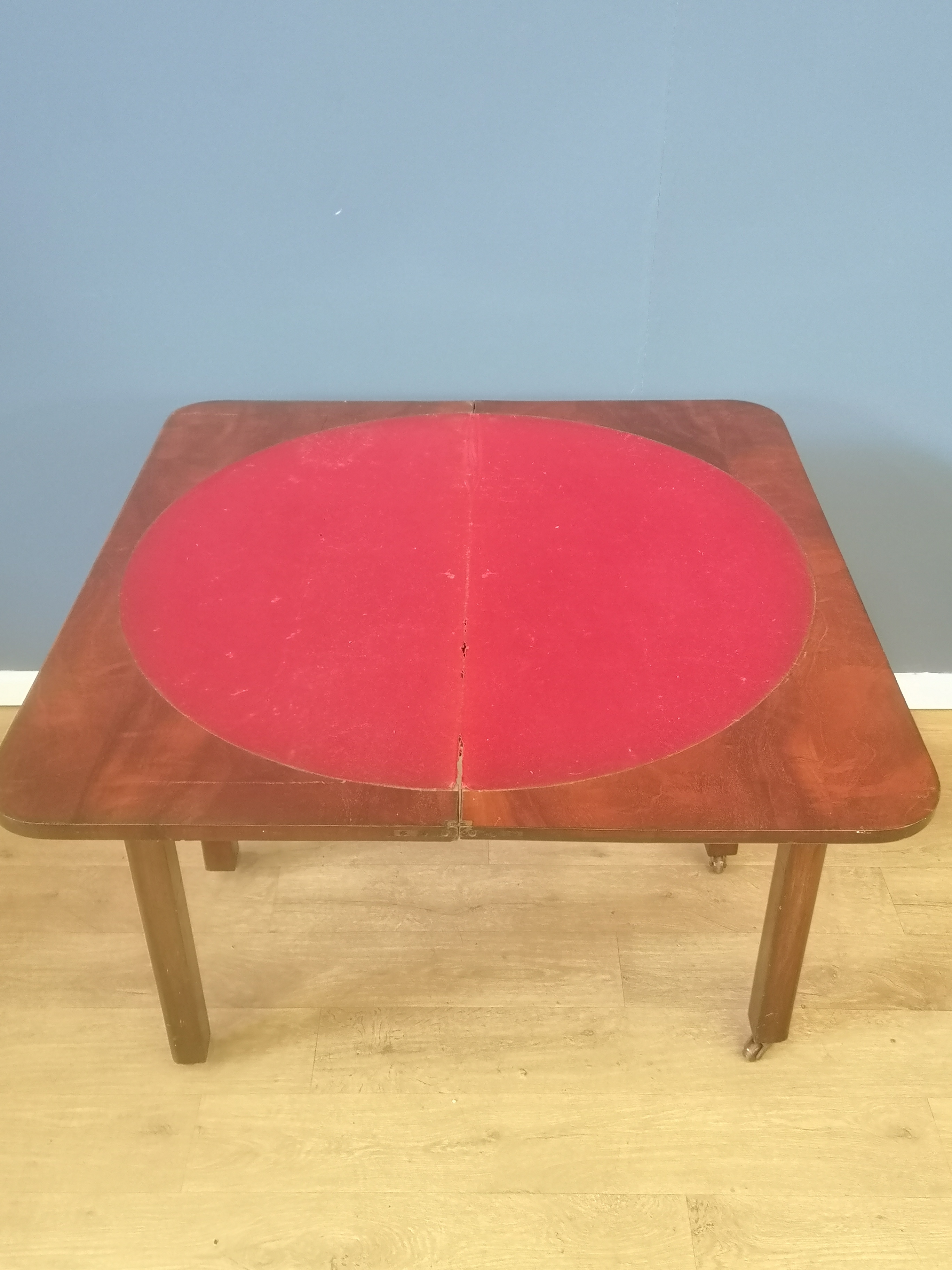 Victorian mahogany card table - Image 4 of 4