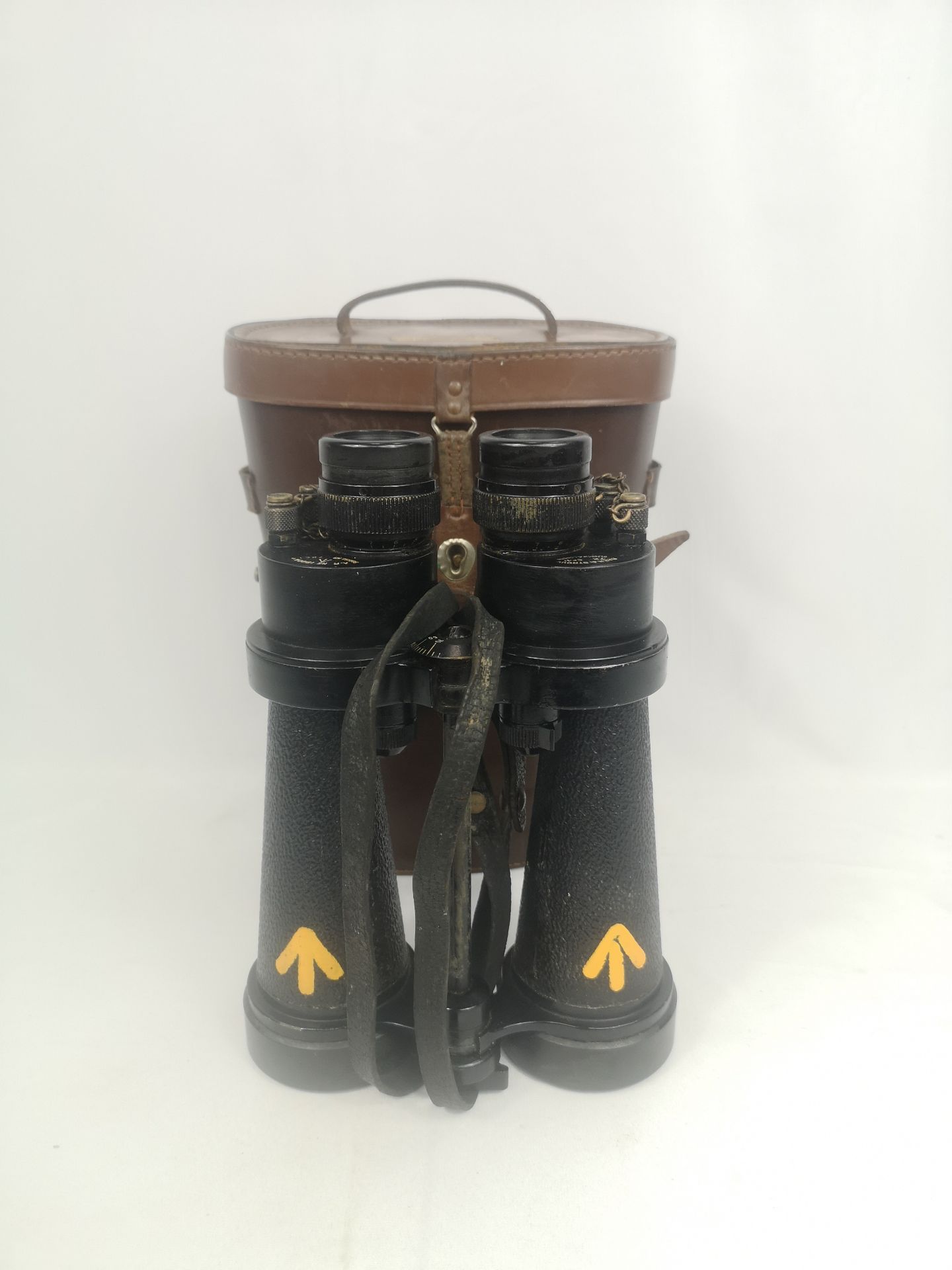 Pair of Barr and Stroud 7x binoculars - Bild 3 aus 5