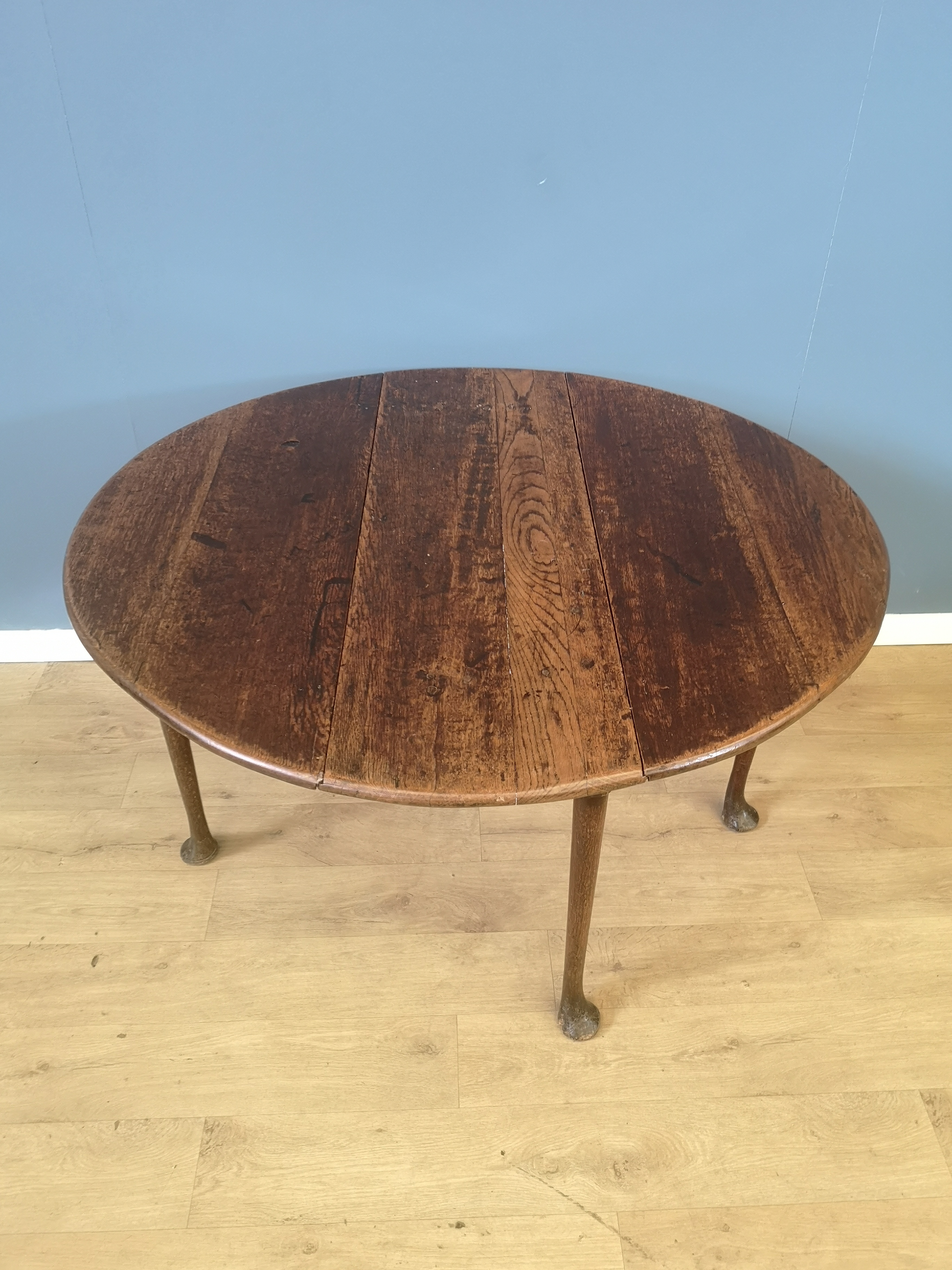 19th century oak drop leaf table - Image 6 of 6