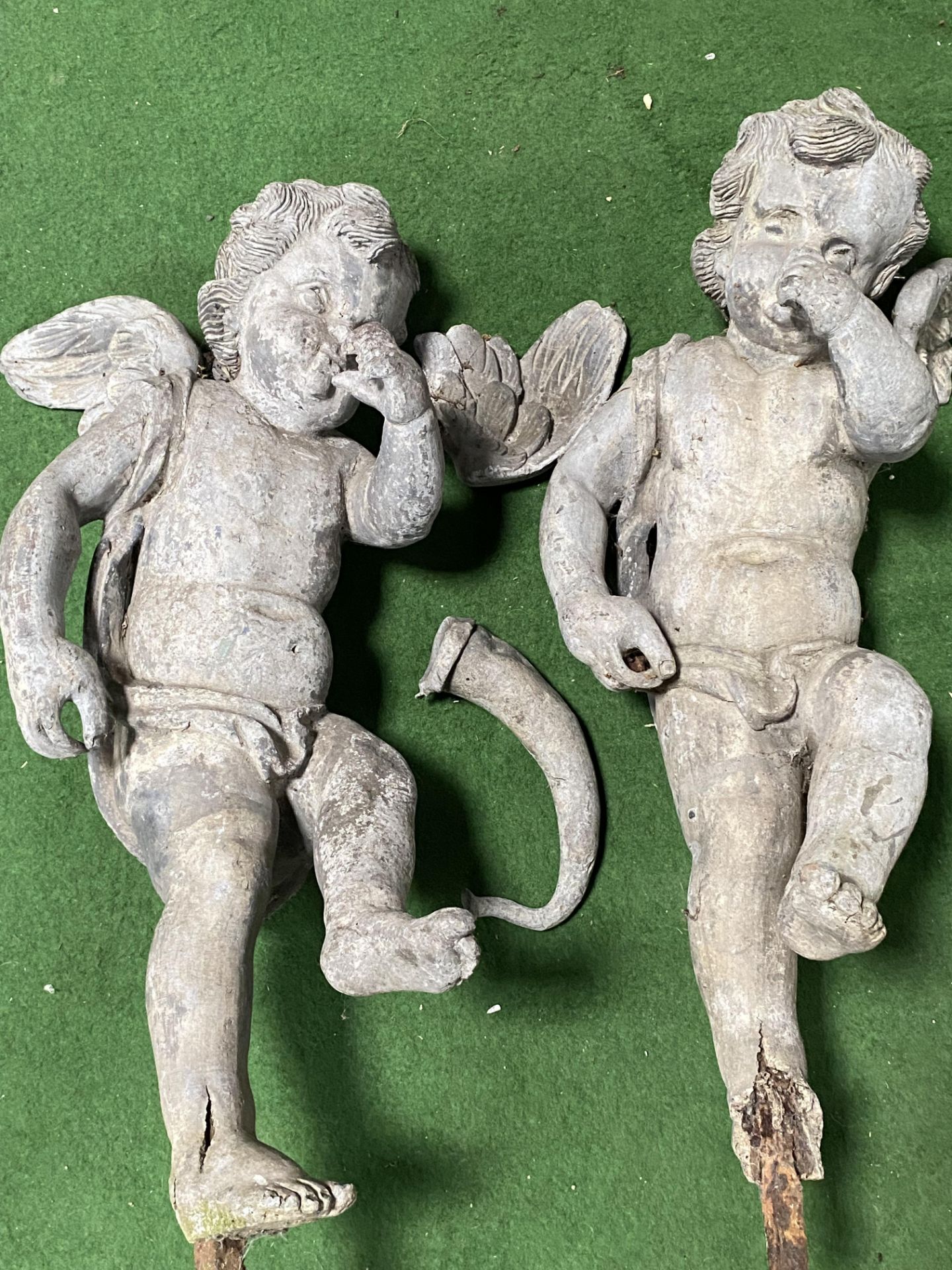 Two lead cherubs - Image 6 of 6