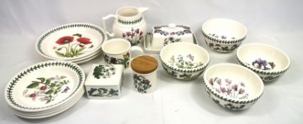 A quantity of Botanic Gardens Portmeirion tableware