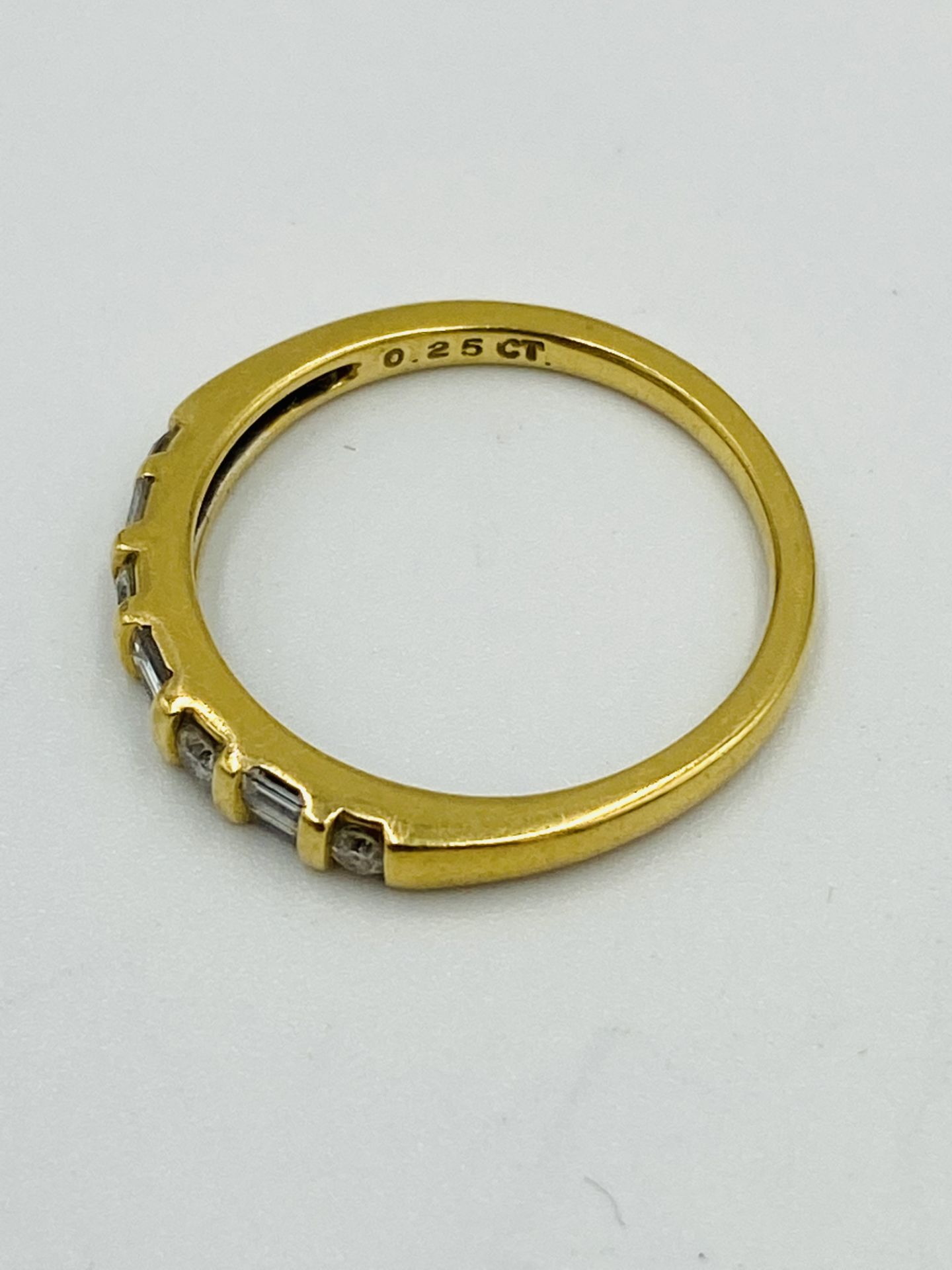 18ct gold and diamond ring - Image 3 of 4