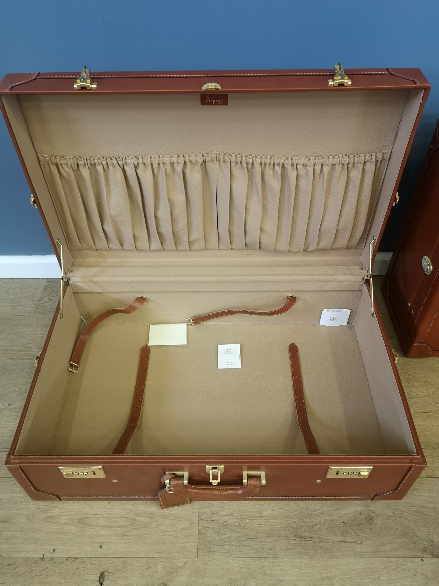 Two Asprey hard sided leather suitcases - Image 6 of 8