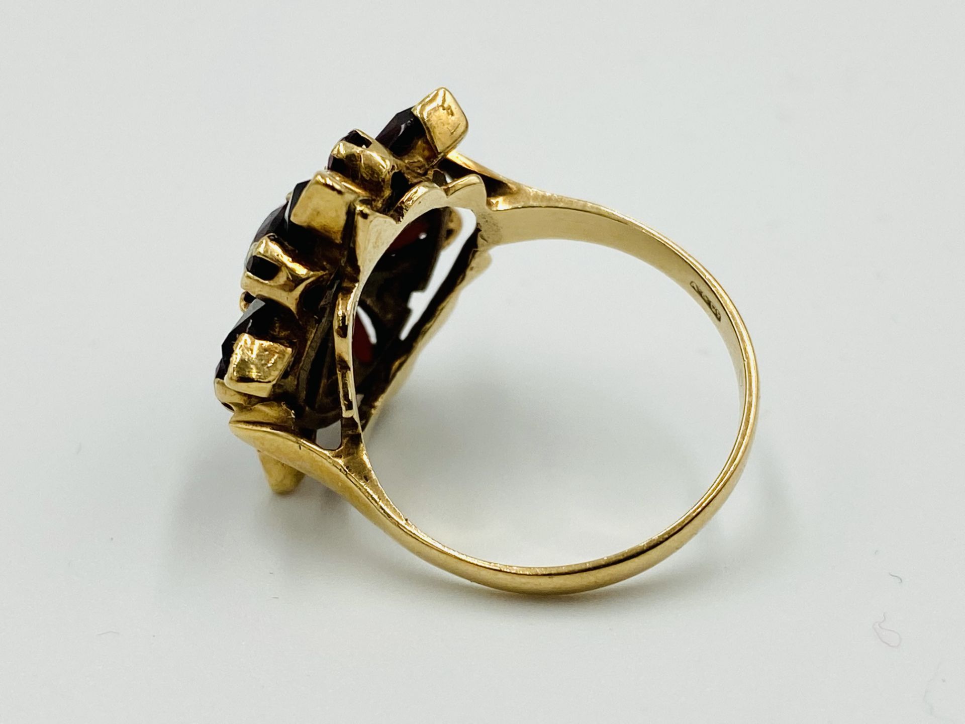 9ct gold ring - Image 3 of 5