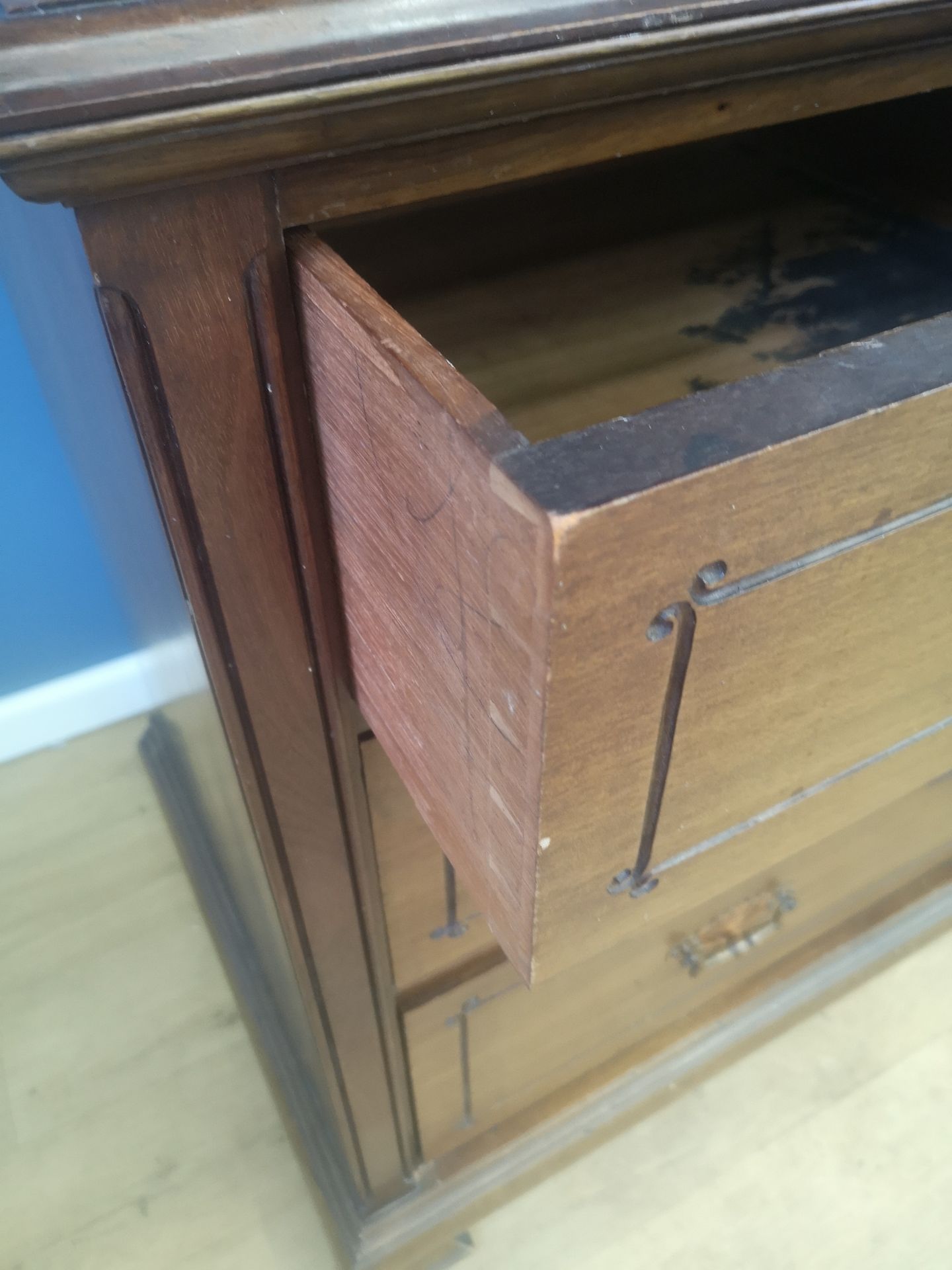 Mahogany chest of drawers - Image 2 of 6