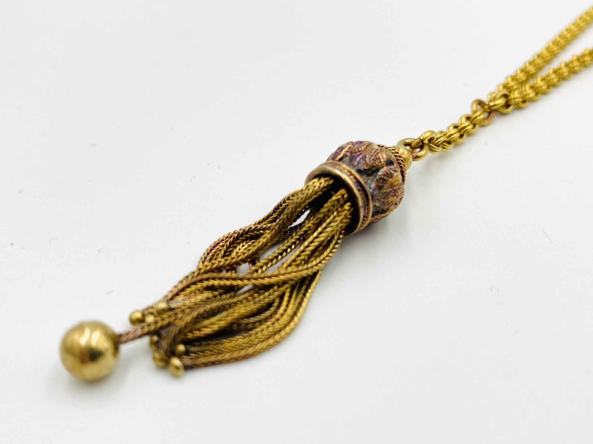 9ct gold necklace with 18ct gold tassel - Image 2 of 5