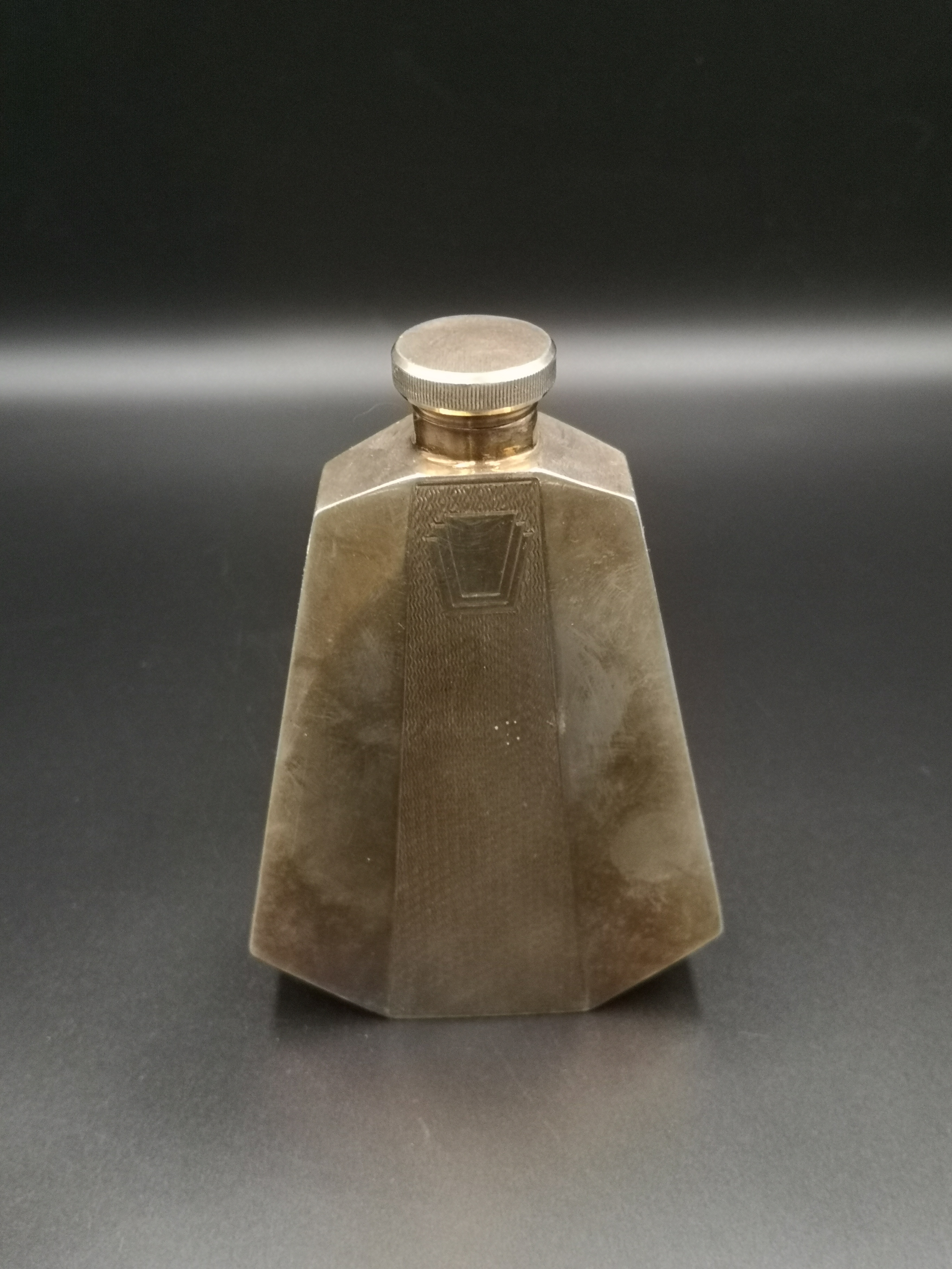 Glass and silver hip flask together with a silver plate flask - Image 4 of 4