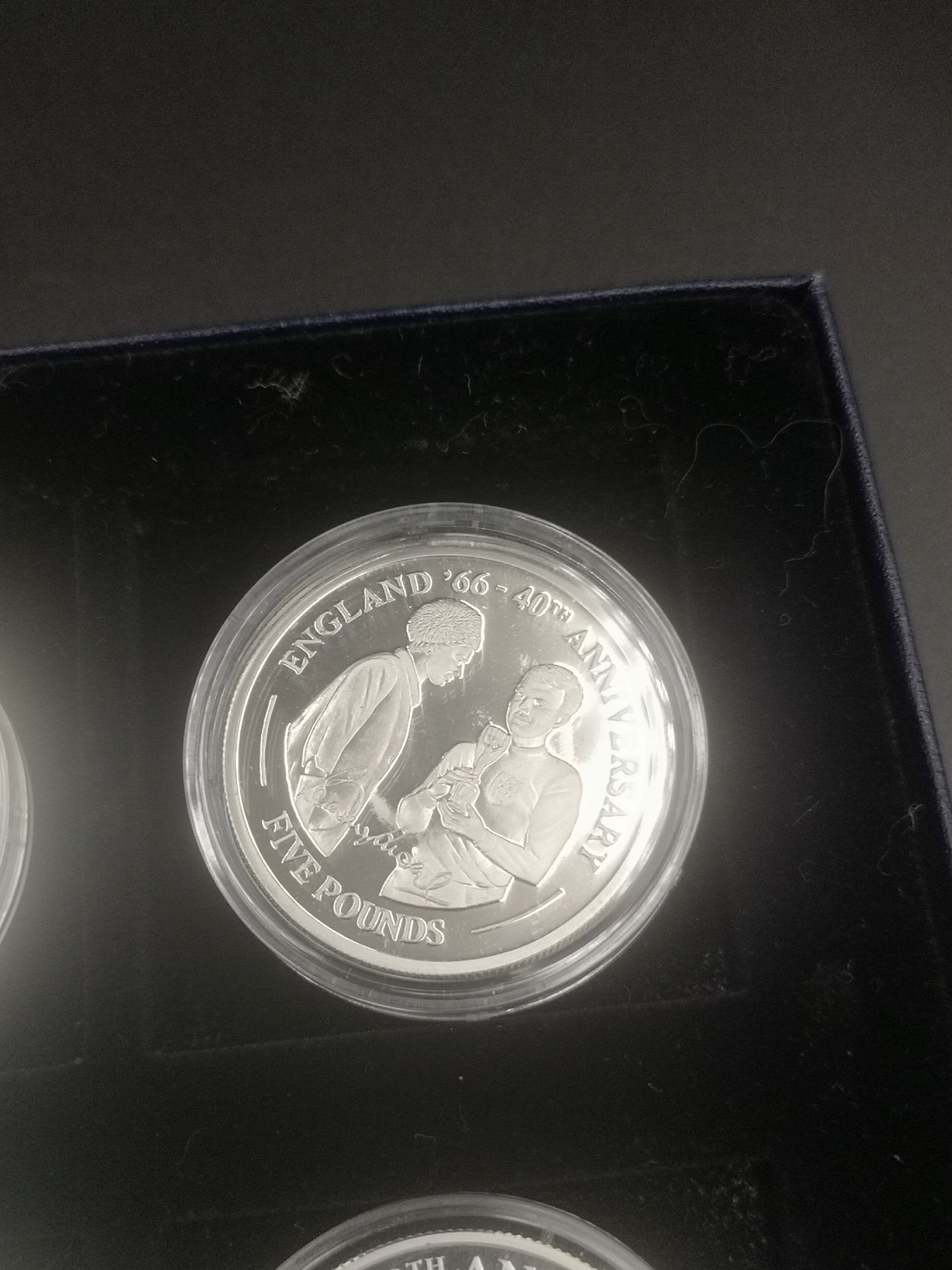 Siz silver proof £5 coins together with two silver 10 franc coins - Image 9 of 9