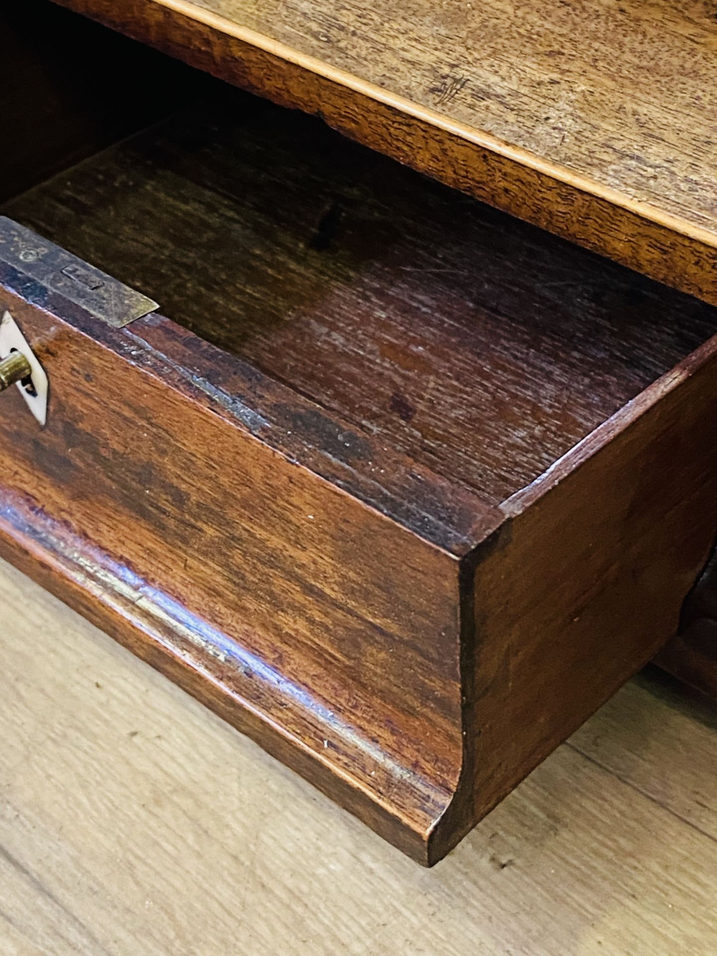 19th century mahogany toilet mirror - Image 4 of 4