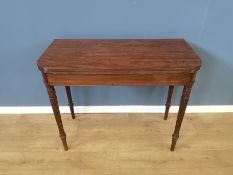 Mahogany lift top table