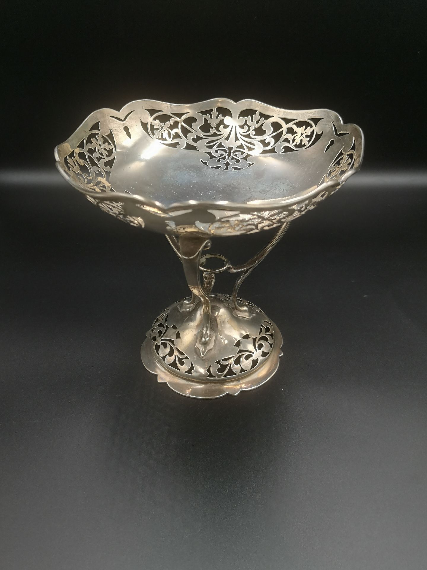 Pierced silver bowl - Image 3 of 5