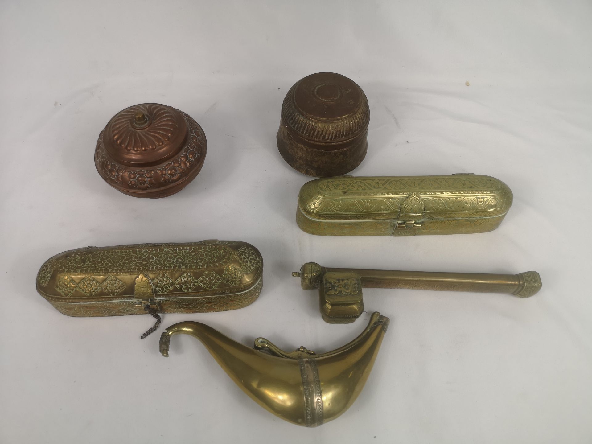 Quantity of Middle Eastern brass and copper items - Image 2 of 7