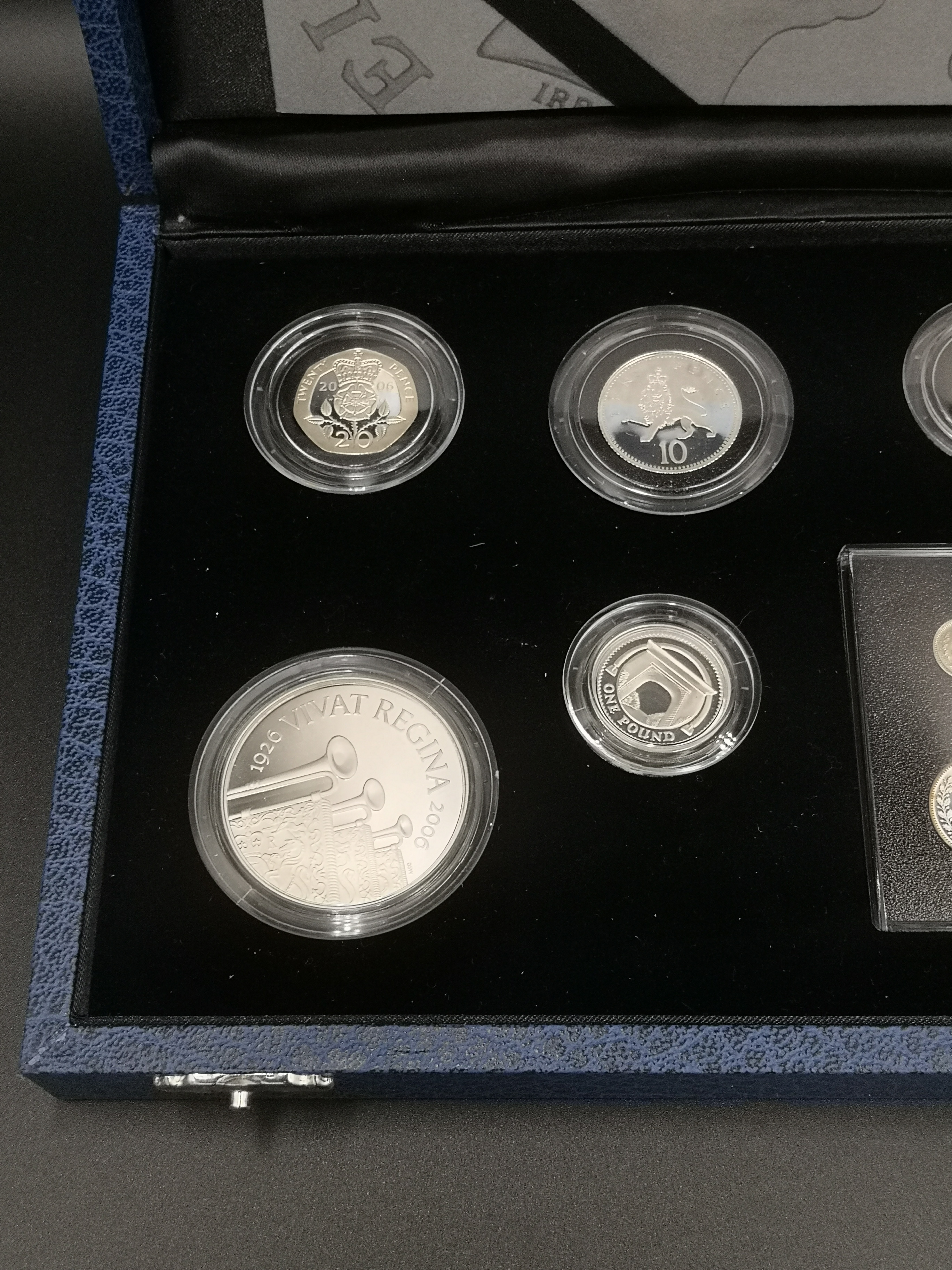 Royal Mint Queen's 80th Birthday Collection - Image 2 of 5