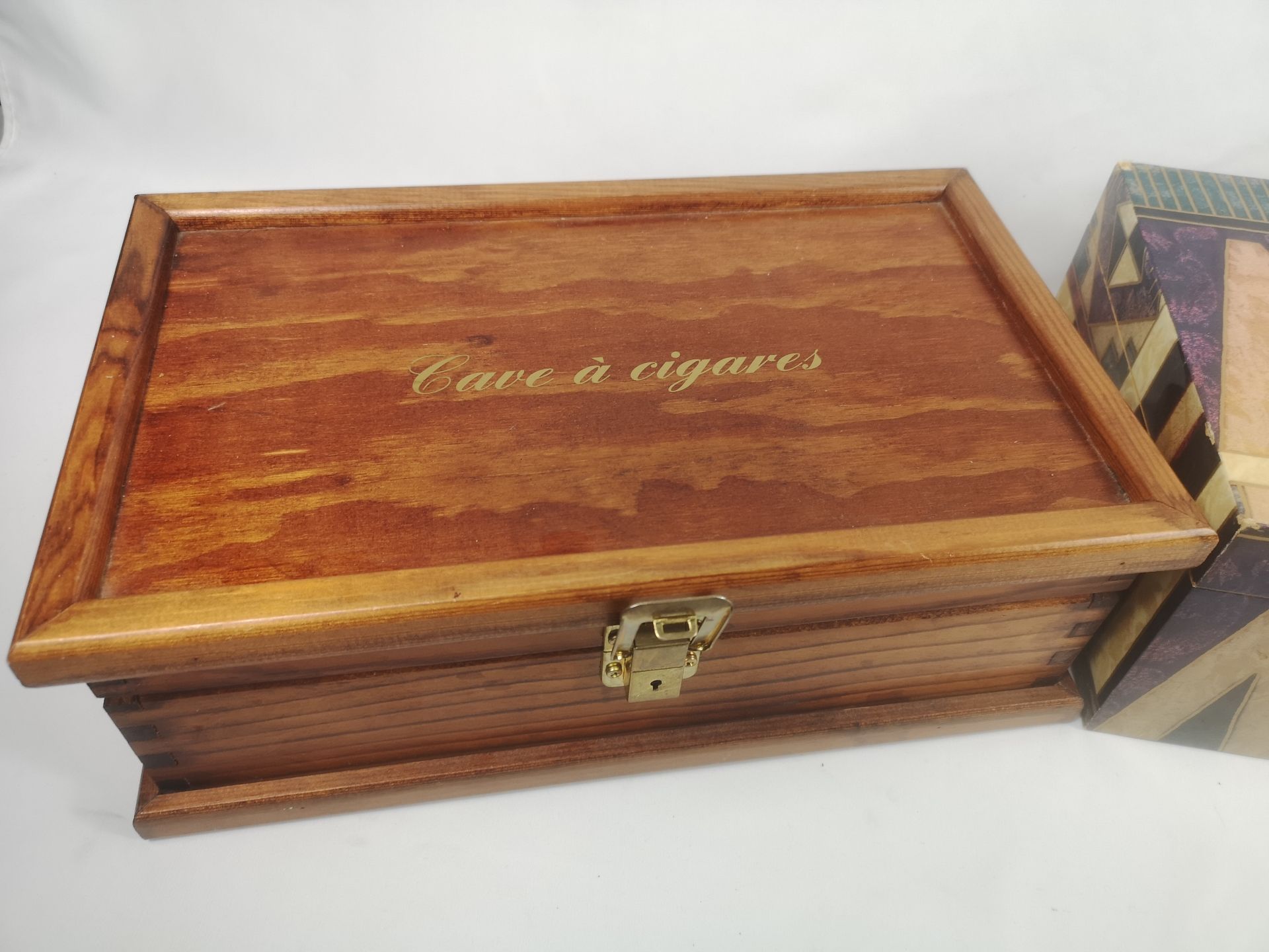 Three humidors and a quantity of cigars - Image 2 of 8