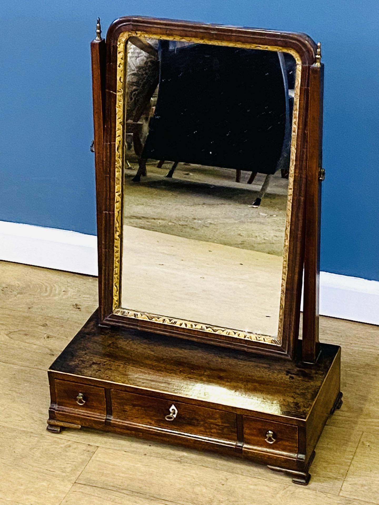 19th century mahogany toilet mirror - Image 2 of 4