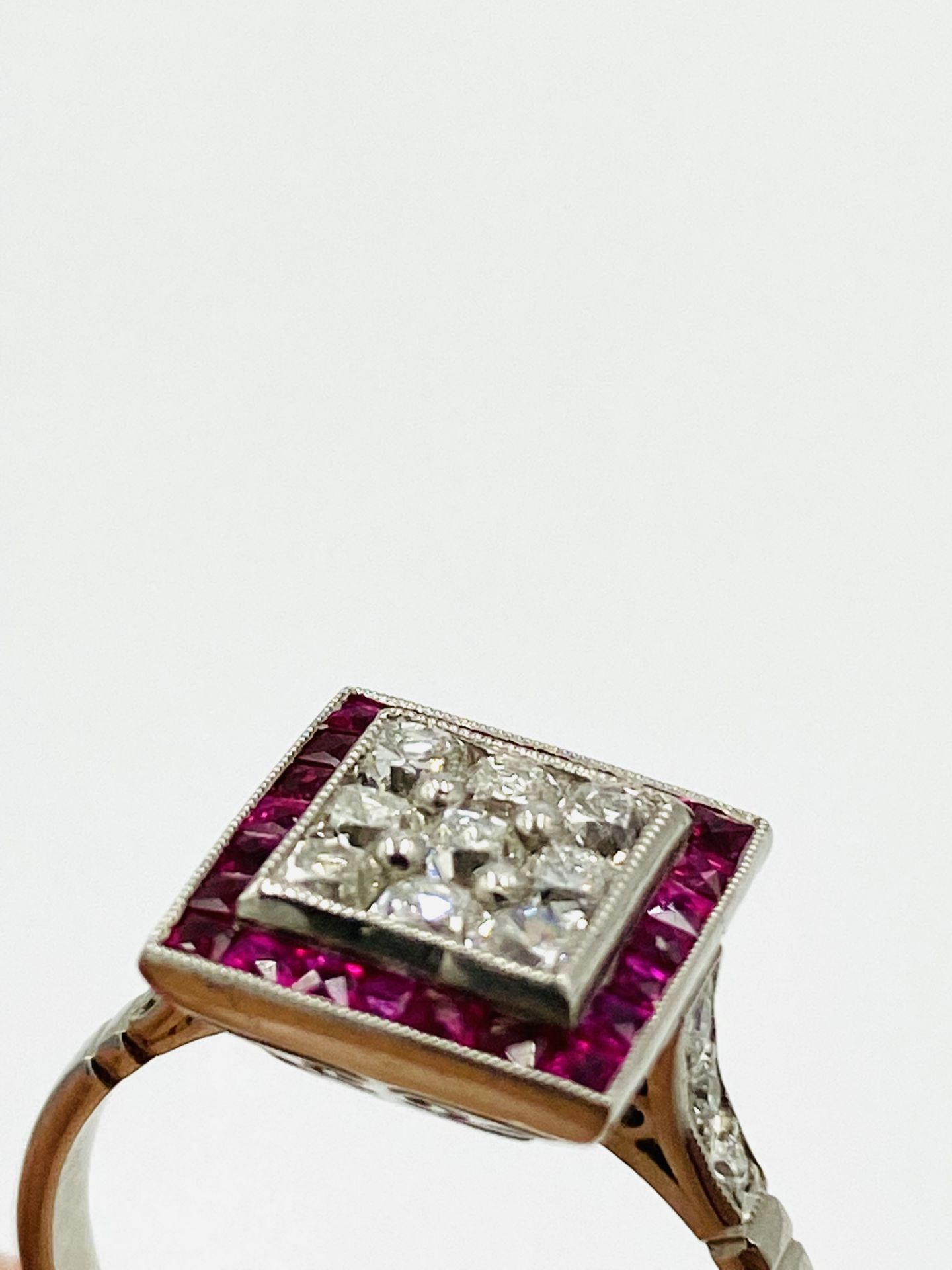 18ct white gold, diamond and ruby ring - Bild 5 aus 5