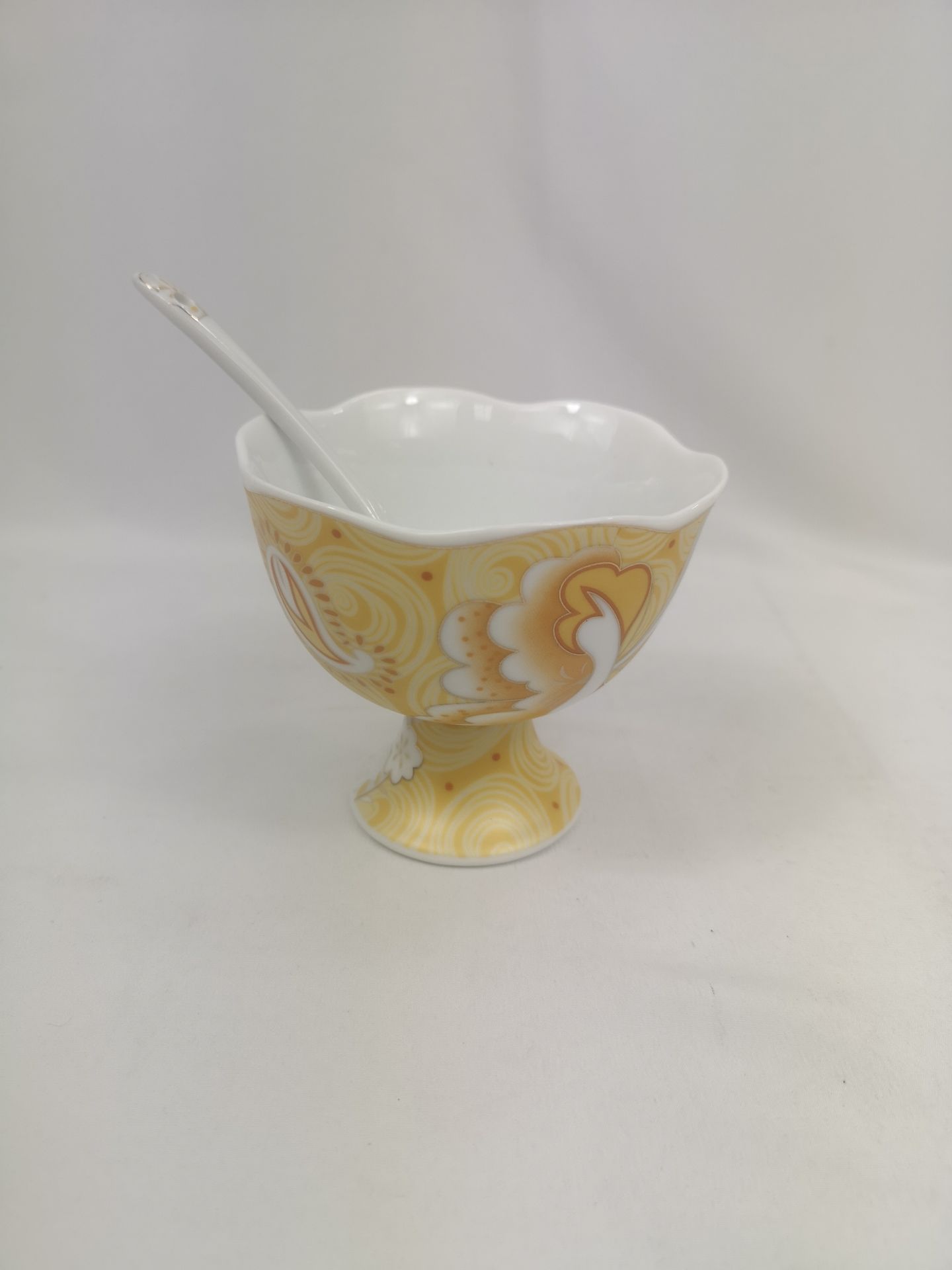 Six Japanese Yamasen porcelain ice cream bowls - Image 4 of 5