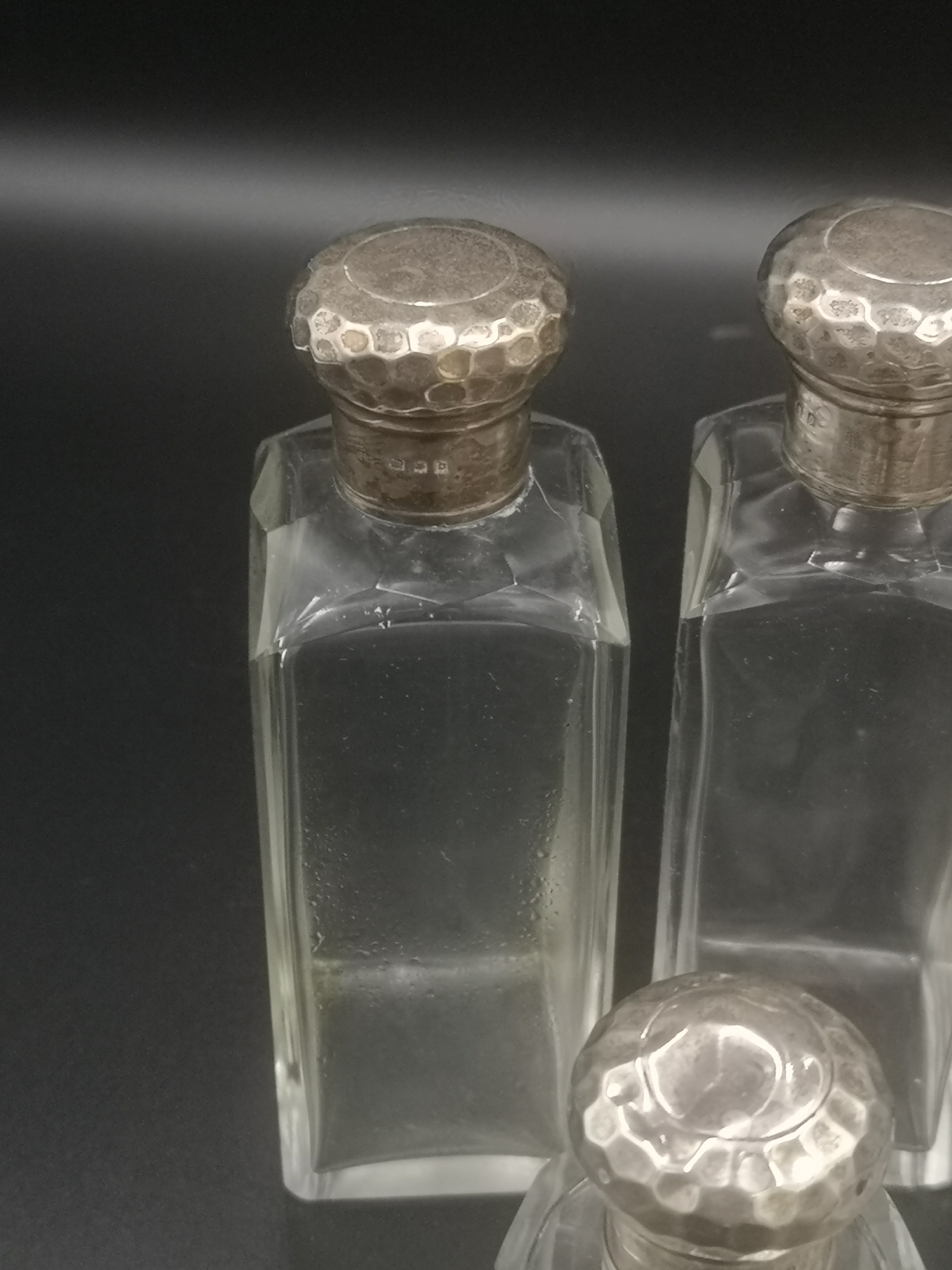 Dupont glass perfume bottle together with 5 silver topped dressing table bottles - Image 2 of 6