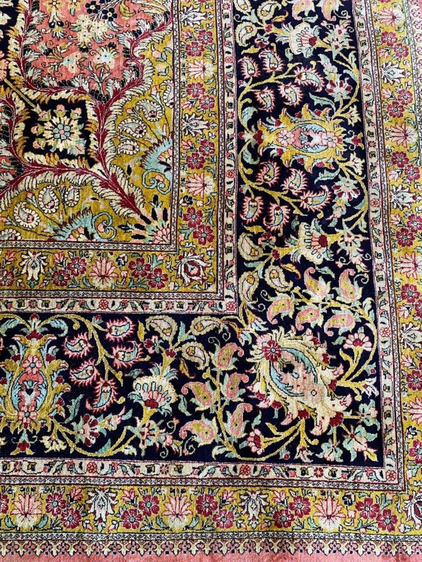 Persian style silk carpet - Image 2 of 6
