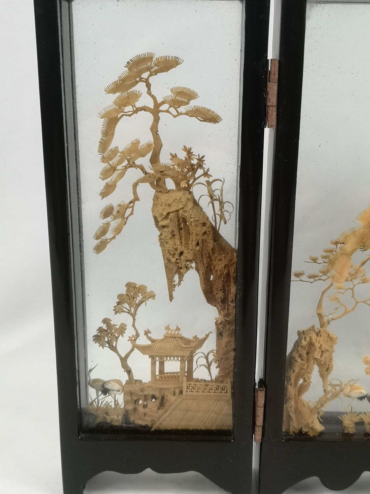 Oriental triptych cork diorama - Image 4 of 6