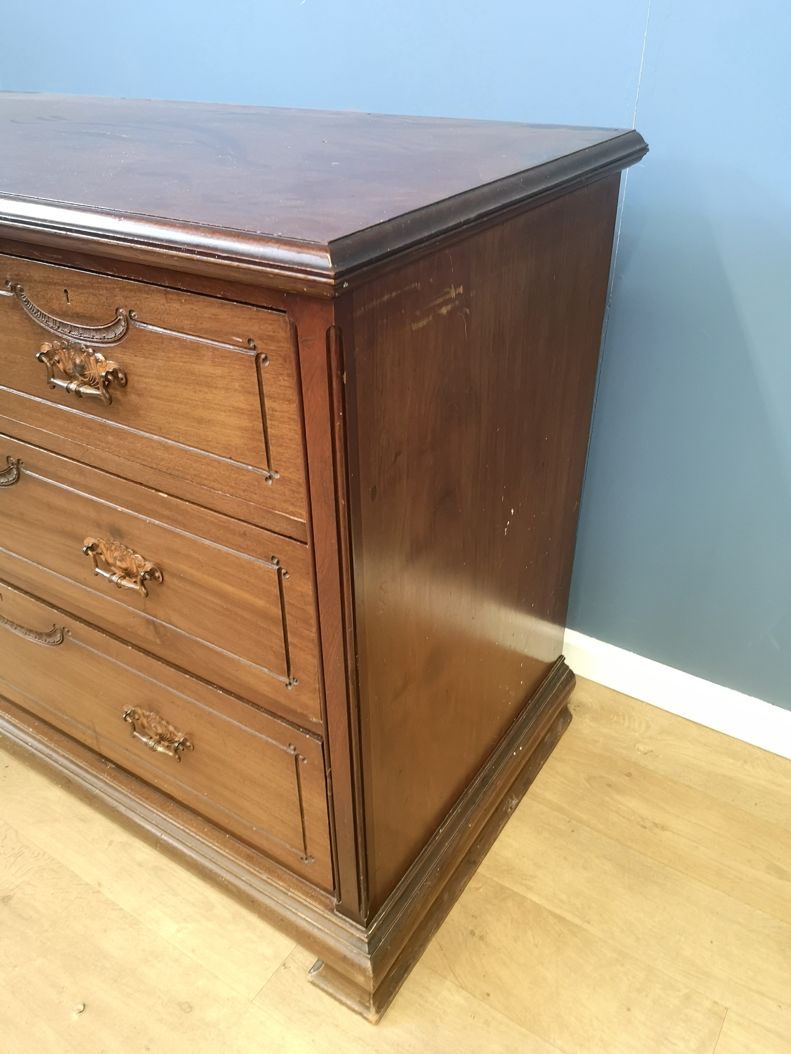 Mahogany chest of drawers - Image 4 of 6