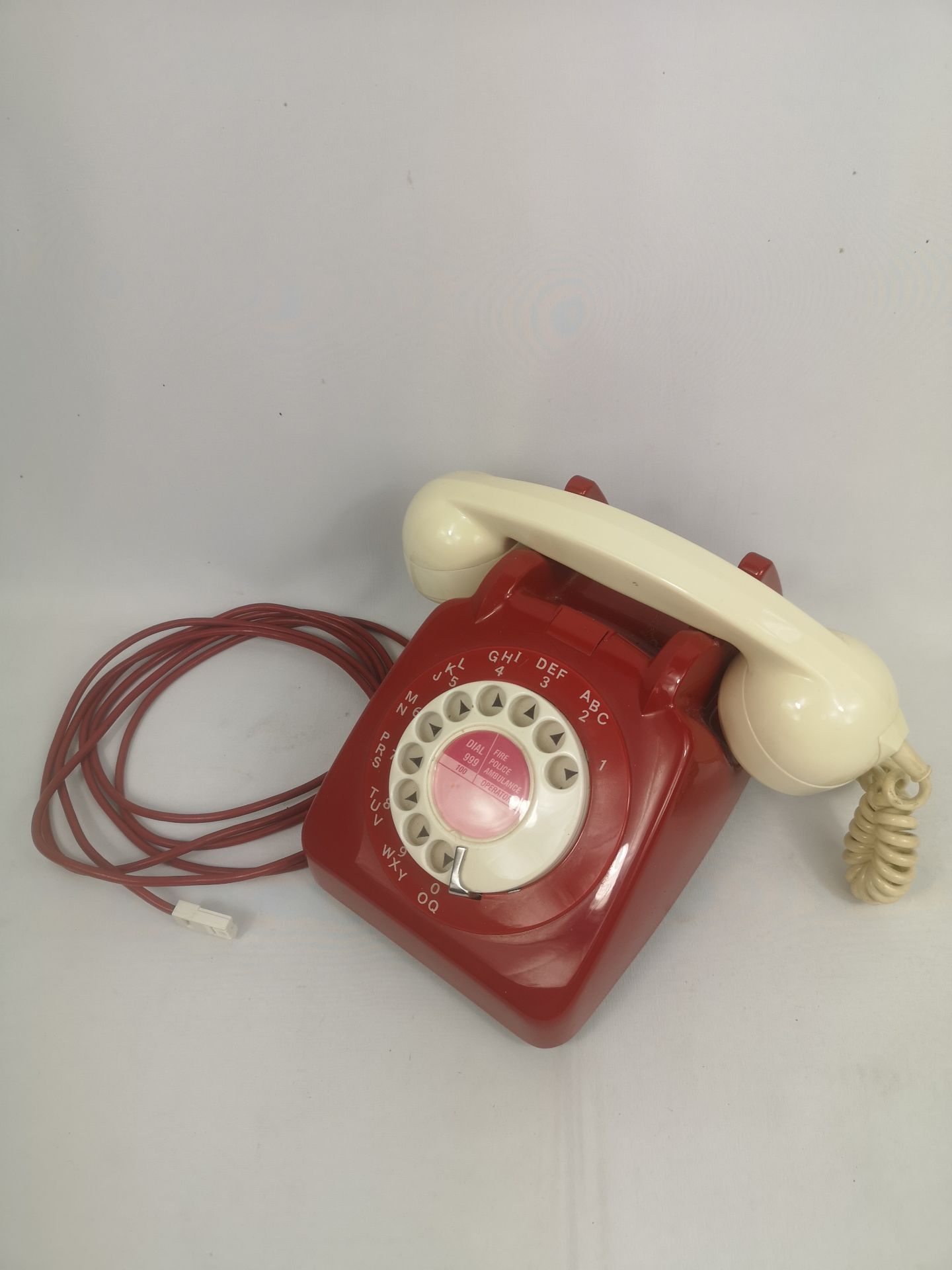 Rotary dial telephone - Bild 2 aus 5