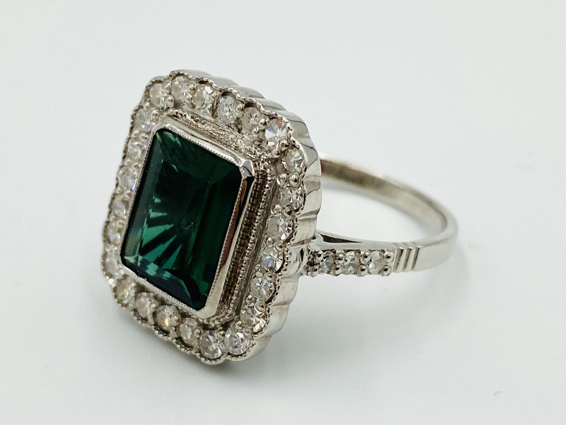 18ct white gold, tourmaline and diamond ring - Image 2 of 5