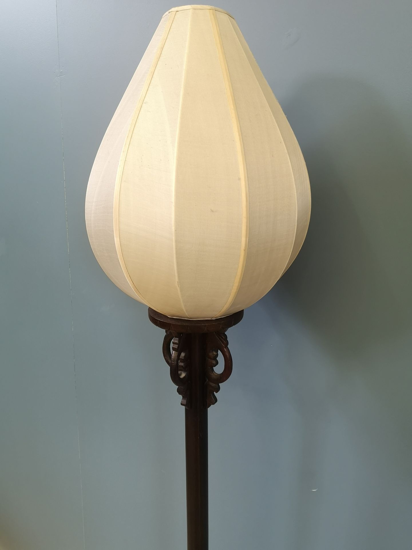 Contemporary standard lamp - Image 2 of 5