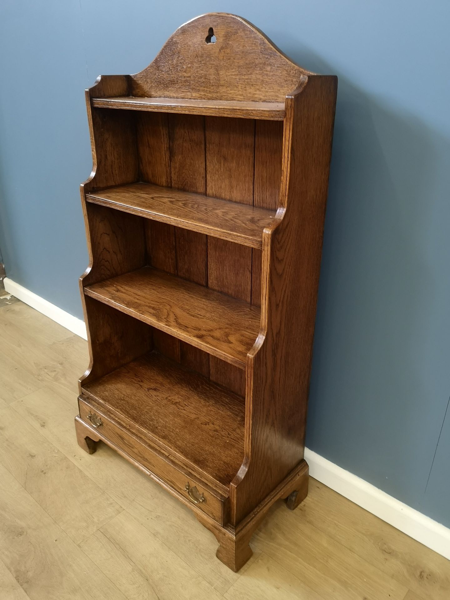 Oak waterfall bookcase - Image 2 of 5