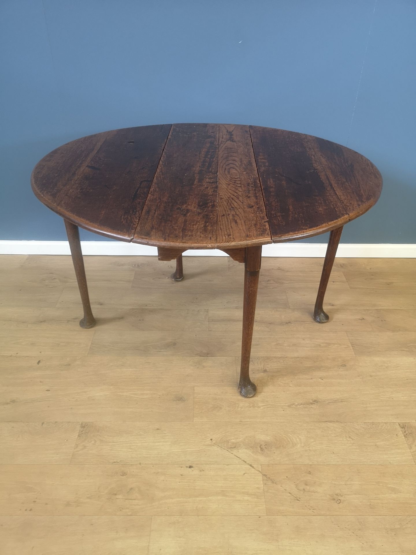 19th century oak drop leaf table - Image 3 of 6