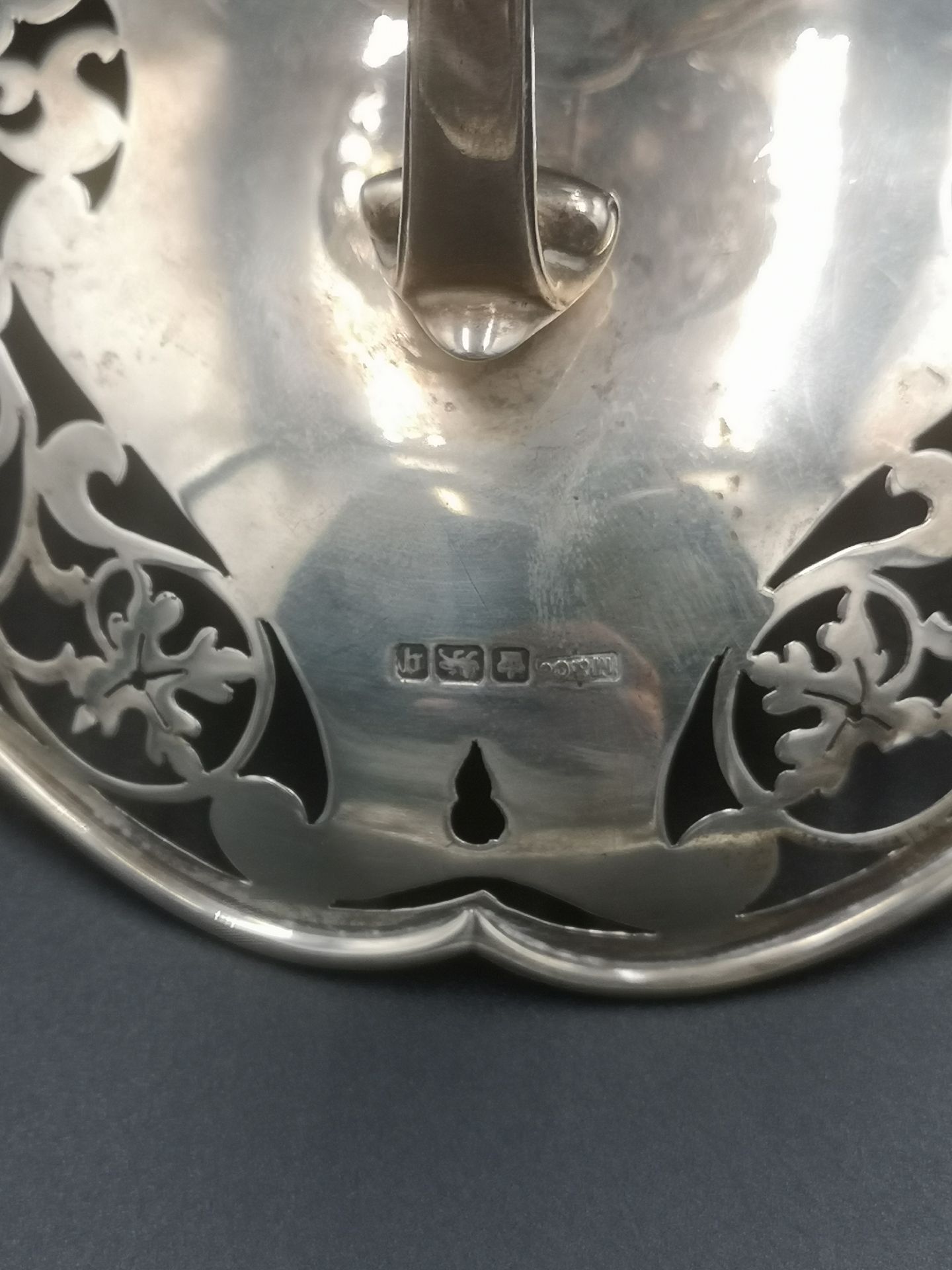 Pierced silver bowl - Bild 4 aus 5