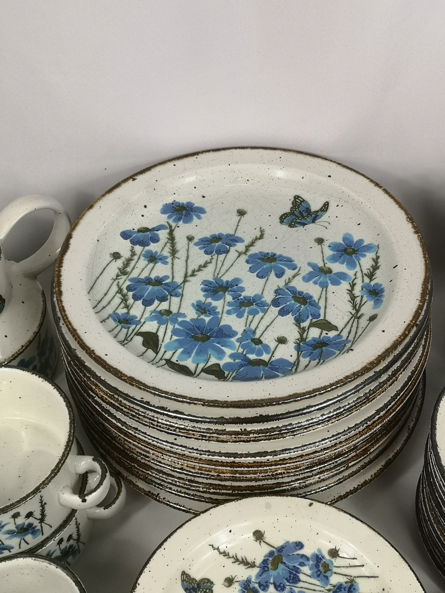 Quantity of Midwinter Spring Stonehenge tableware - Image 2 of 7