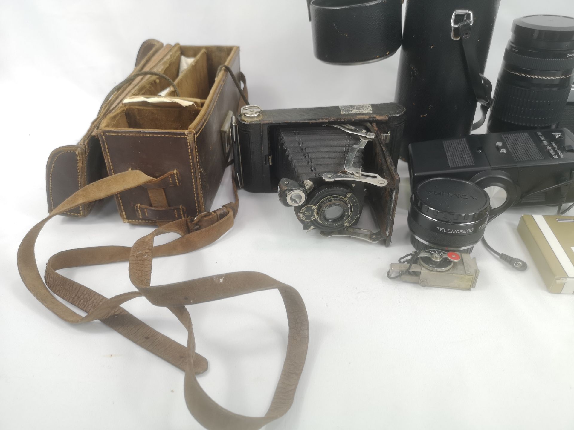 Canon FTB camera body together with various lenses and equipment - Image 2 of 8