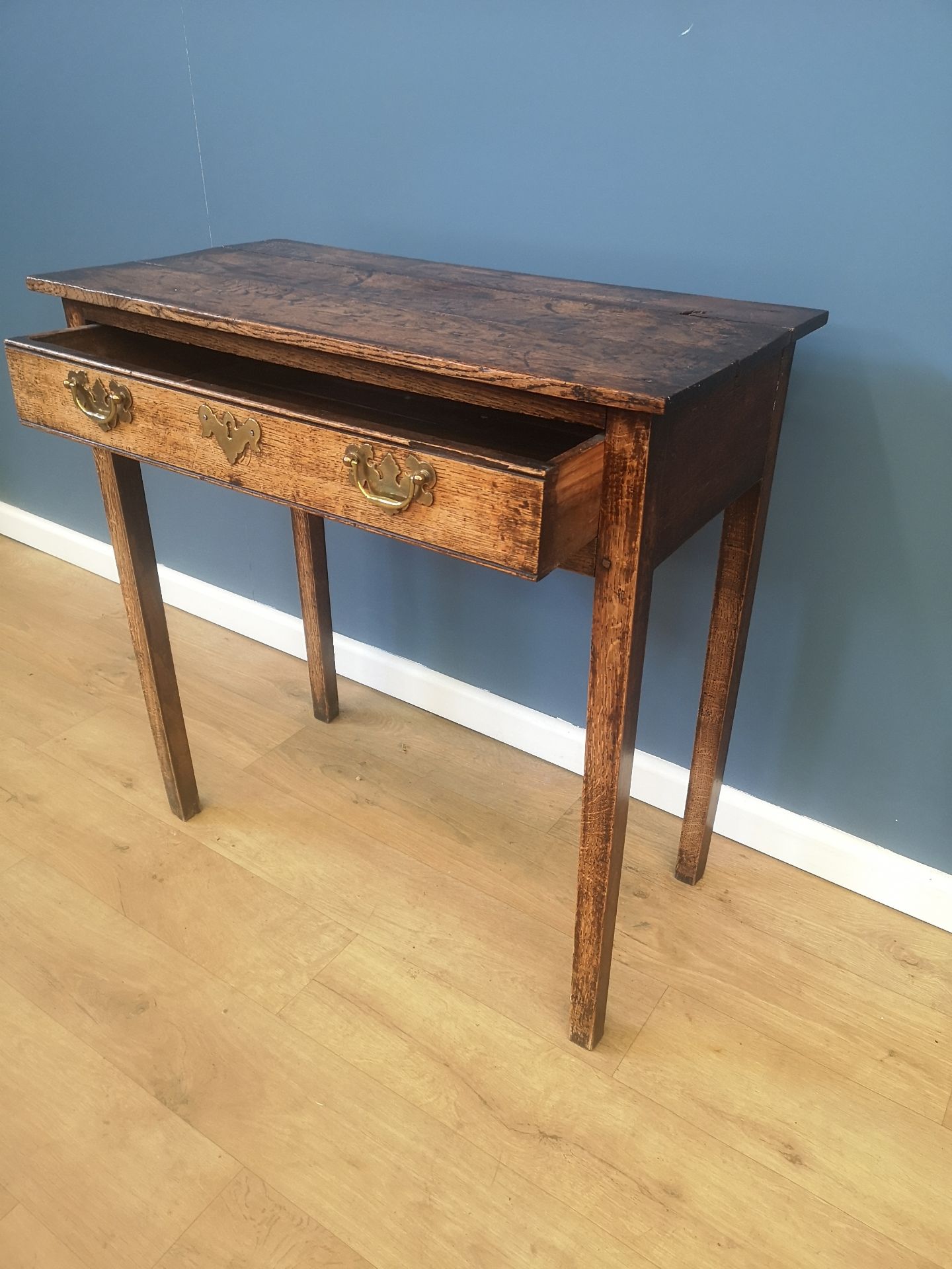 18th century oak side table - Image 5 of 6