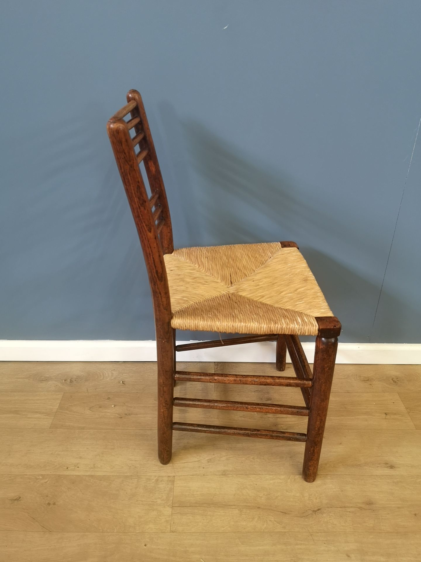 Set of four 19th century oak ladderback chairs - Image 5 of 5