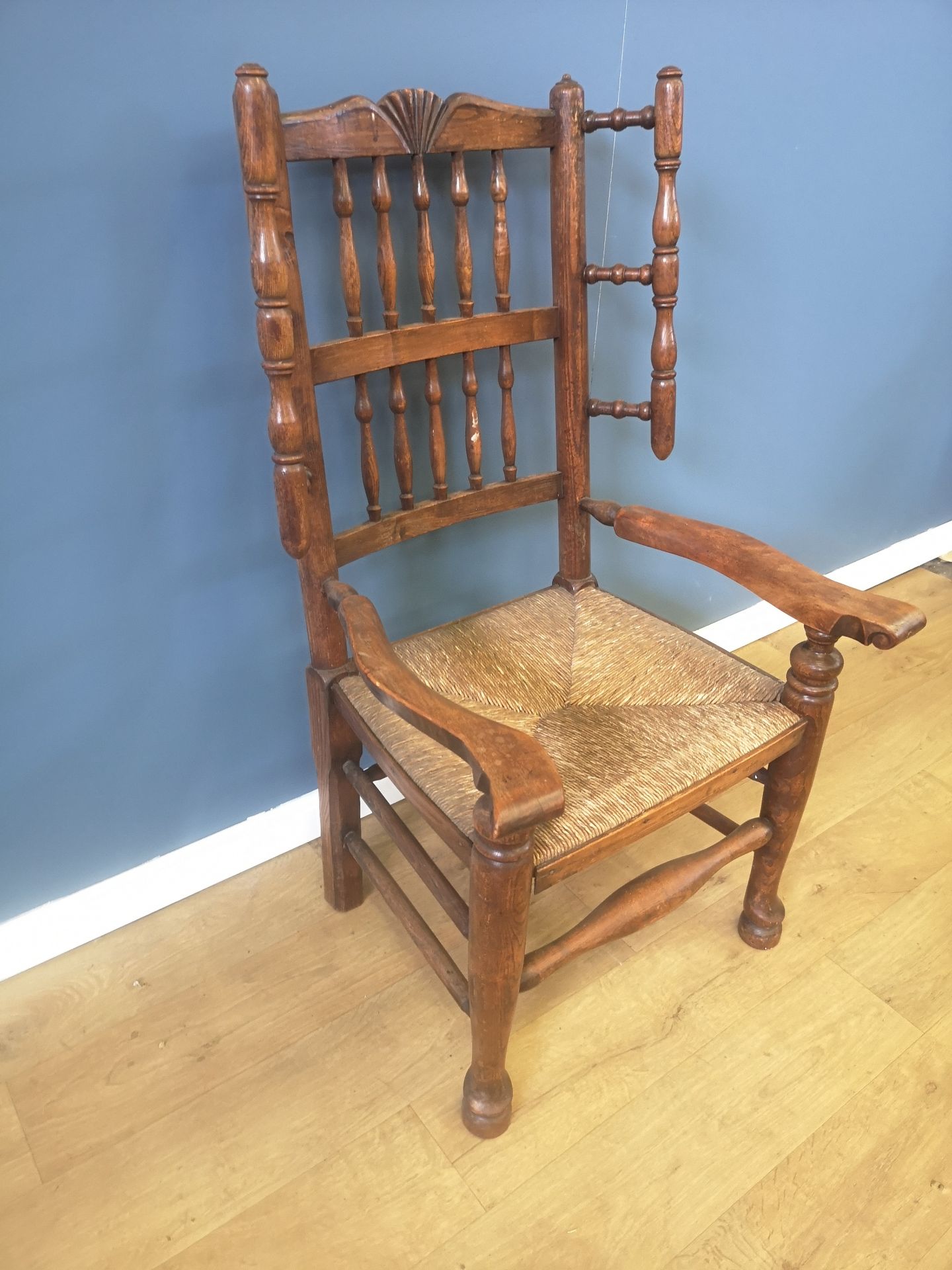 Pair of 19th century childs spindle back elbow chairs - Image 4 of 5