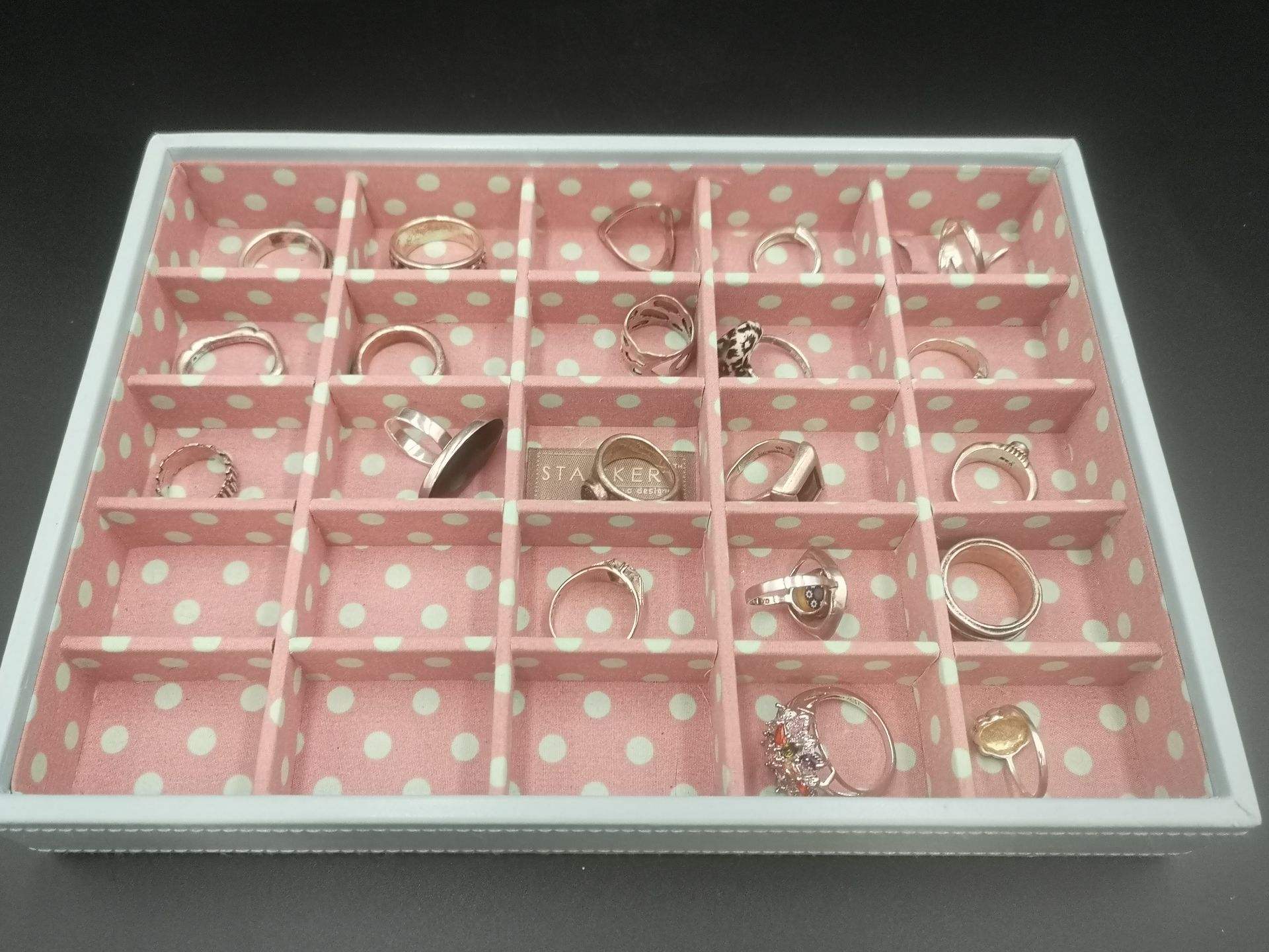 Twenty silver rings - Image 2 of 7