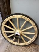Rubber tyred carriage wheel diameter 75cms/30ins. This lot carries VAT.