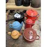 Qty enamel cooking pots