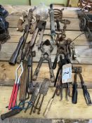 Large quantity of hand tools