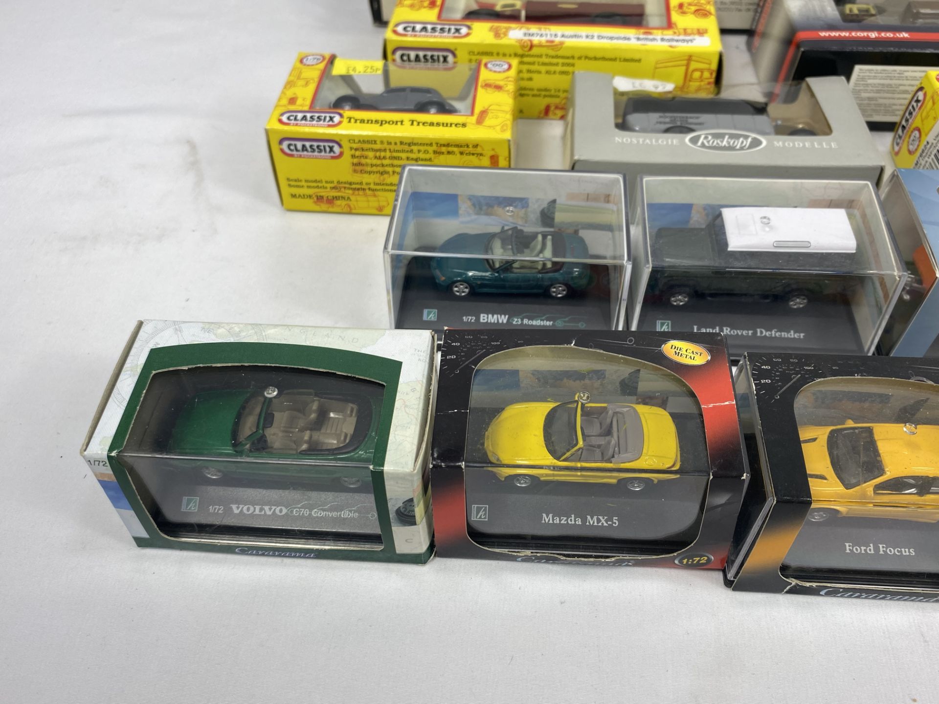 Quantity of Oxford diecast cars and vehicles - Image 2 of 9