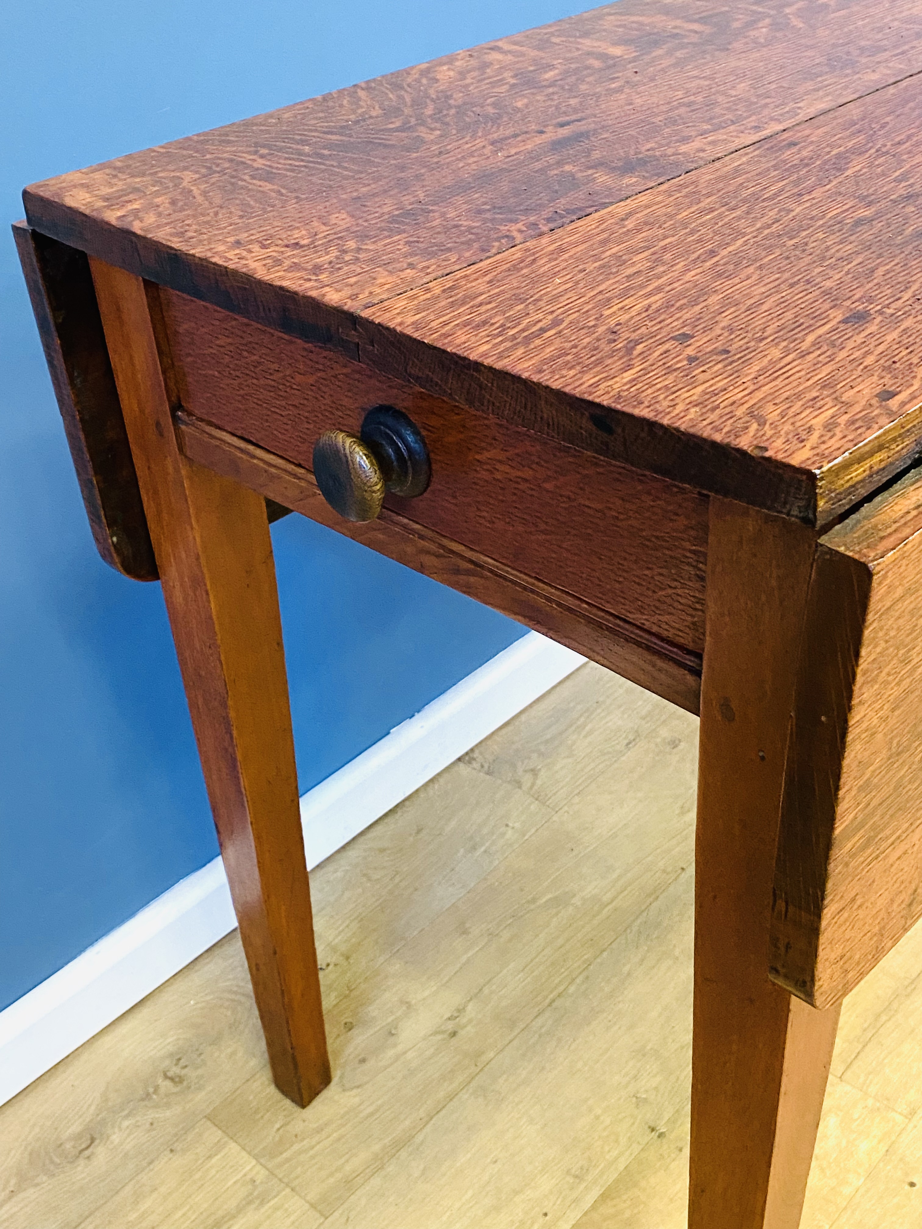 Mahogany drop side table - Image 3 of 5