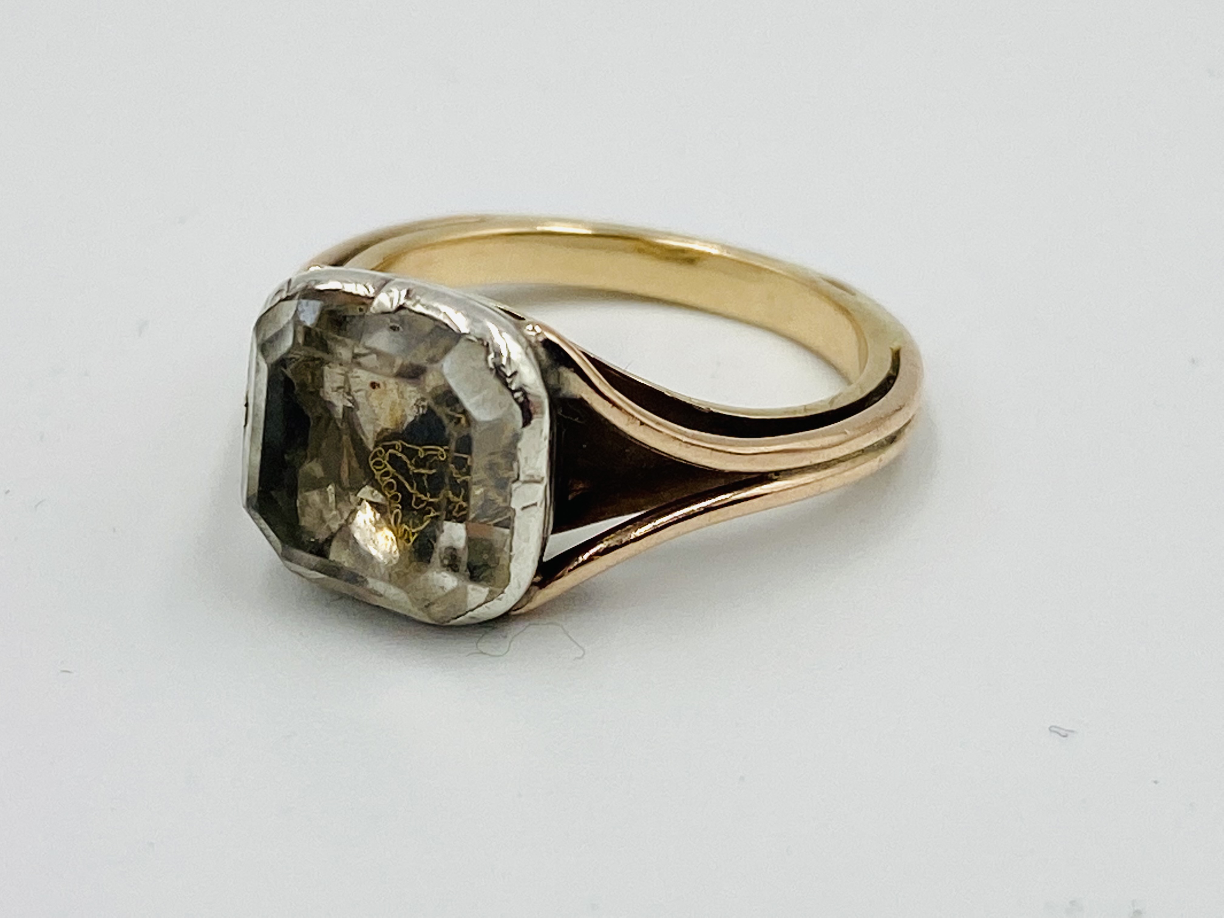 18th century gold ring - Image 2 of 6