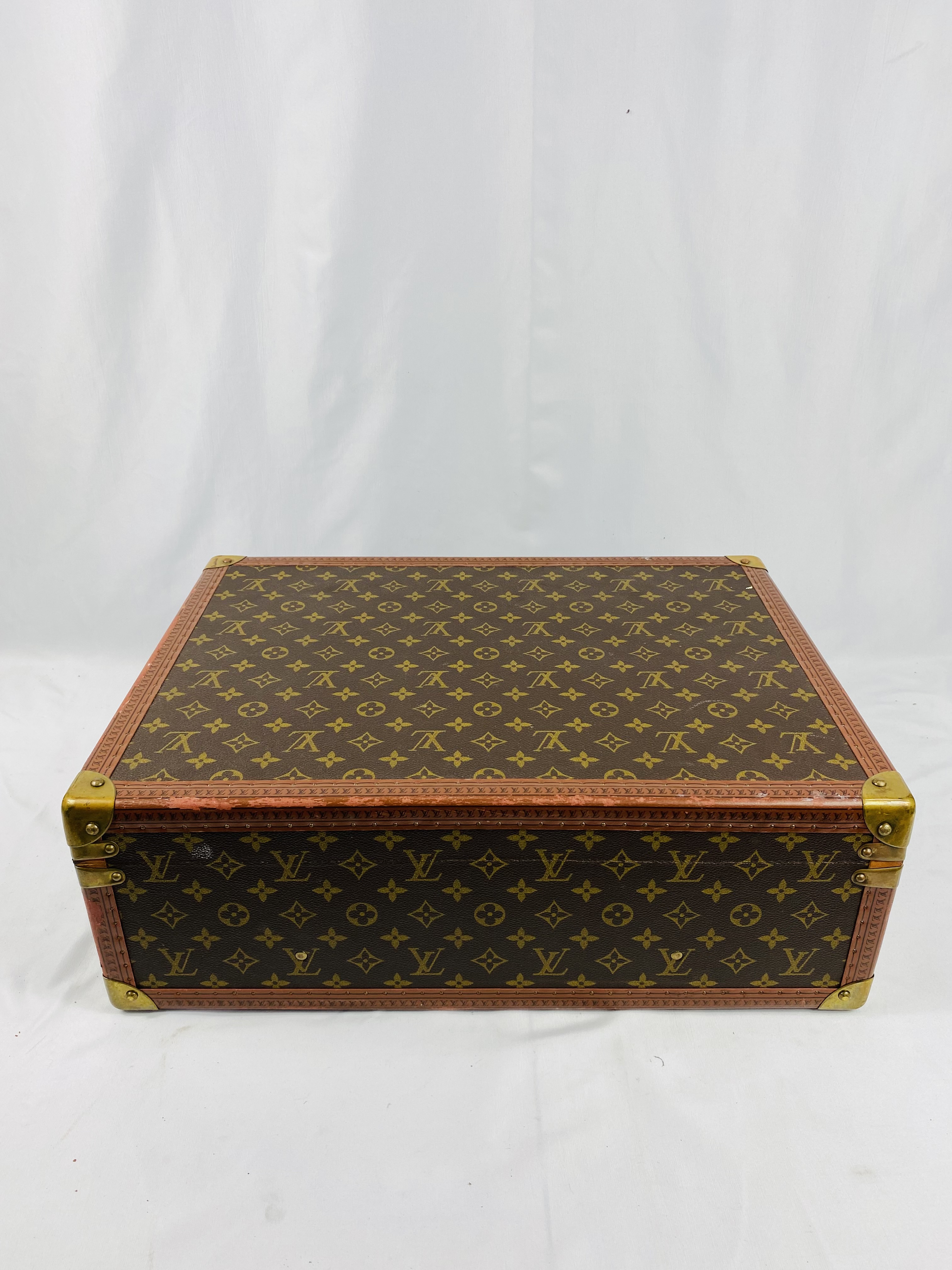 Louis Vuitton suitcase with protective cover - Image 9 of 10