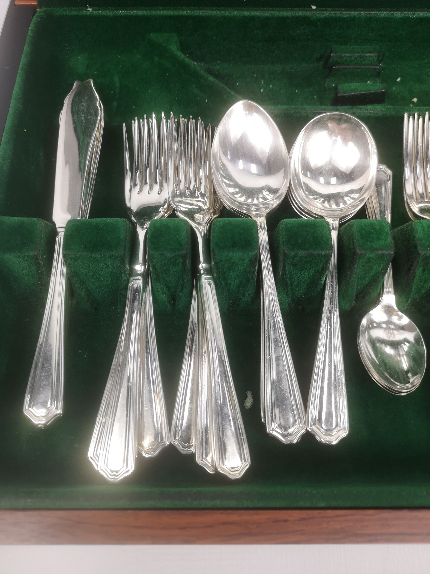 Eight place canteen of silver plate cutlery - Image 4 of 6