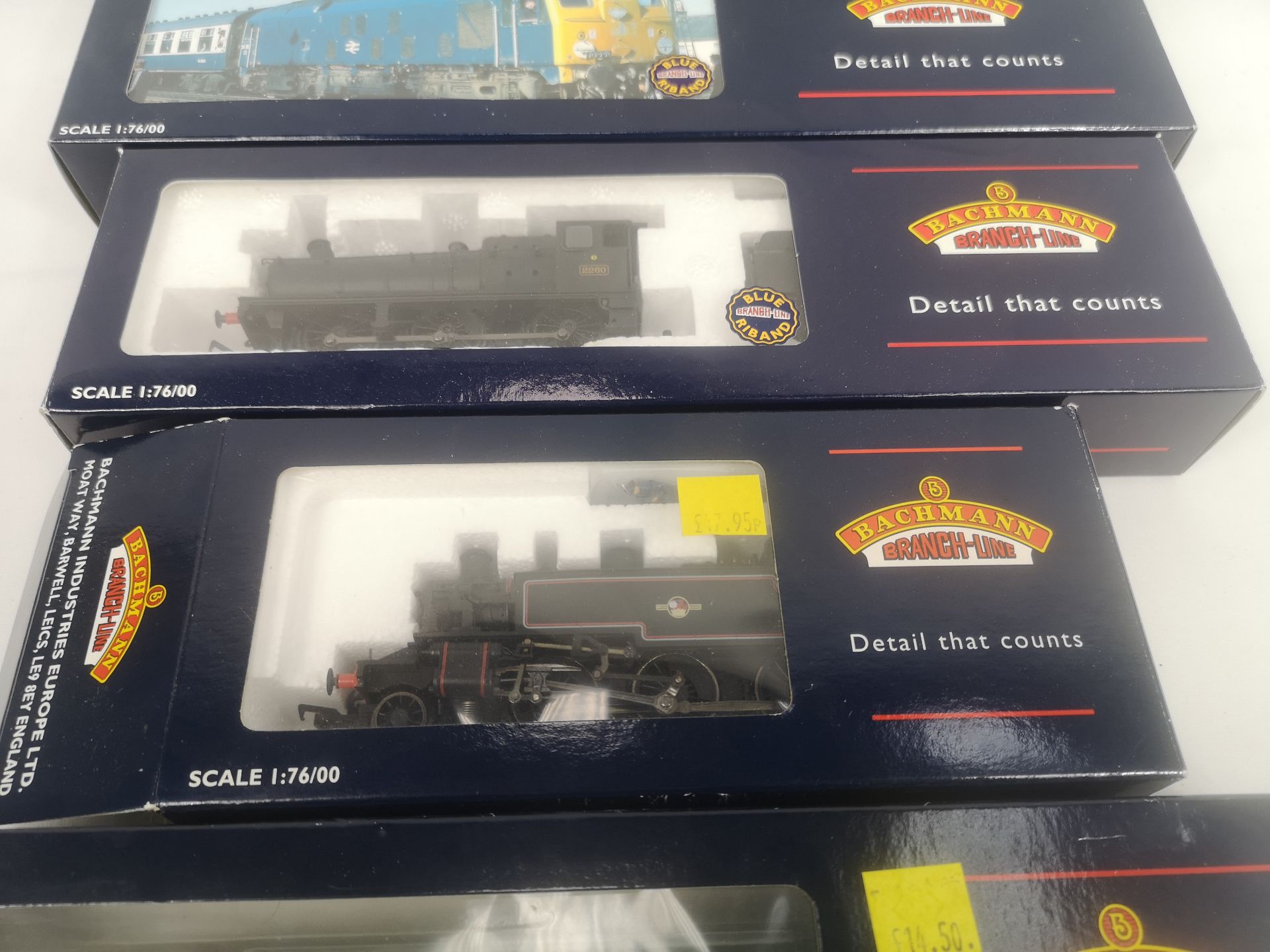 Four Bachmann 00 gauge engines; together with a Bachmann 00 gauge carriage. - Image 3 of 5