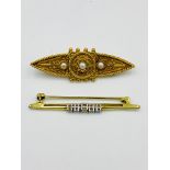 15ct gold bar brooch set with 3 seed pearls