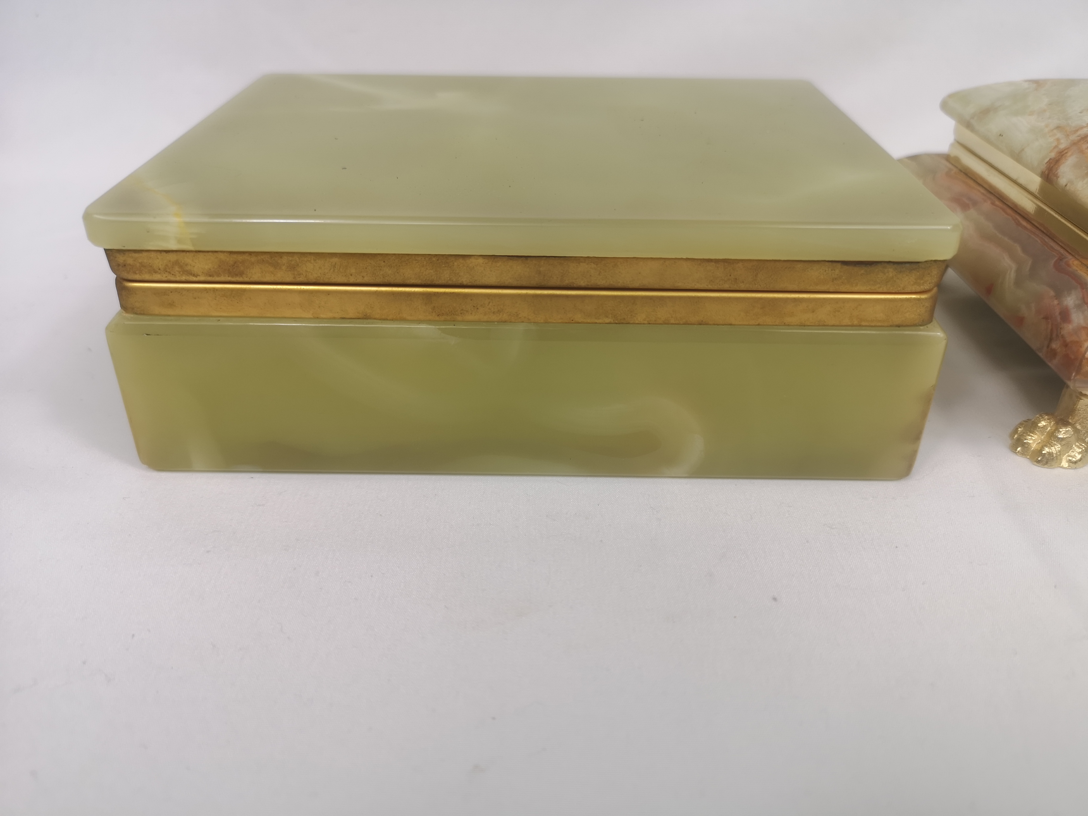 Two onyx boxes - Image 2 of 6