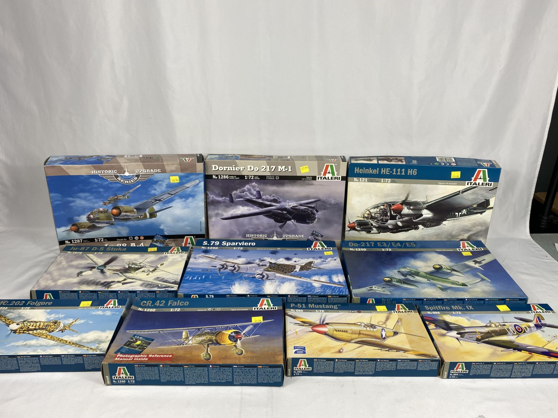Ten Italeri model aeroplane kits - Image 5 of 5